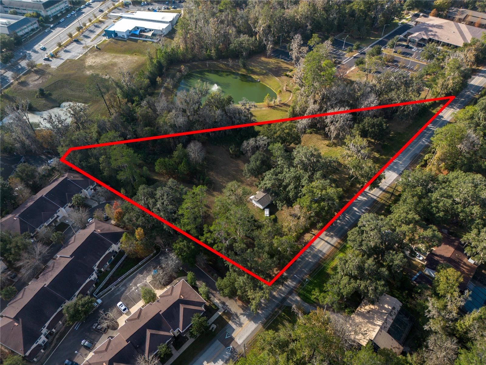 560 Nw 39th Rd, FL