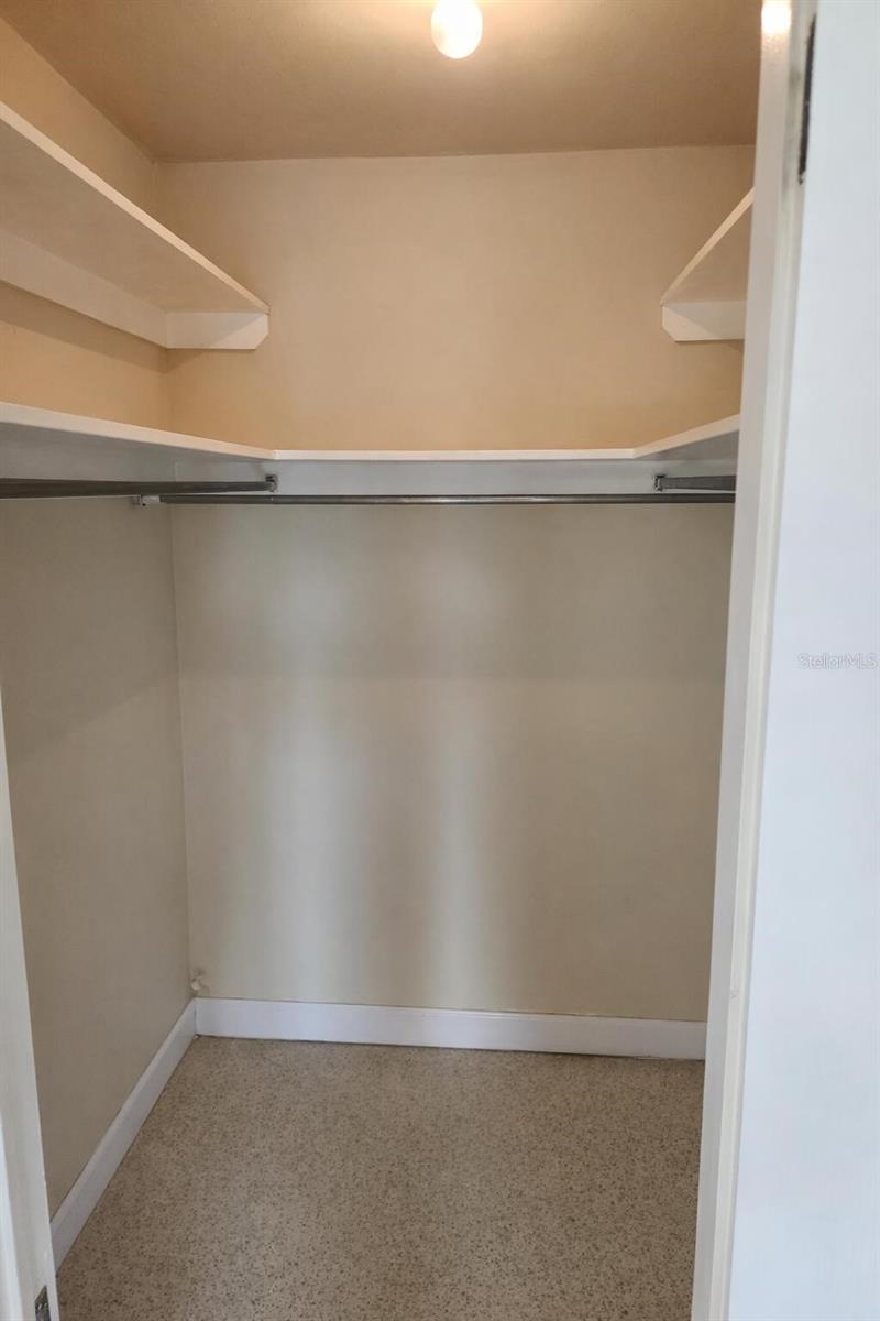 2421 Archer Boulevard, FL