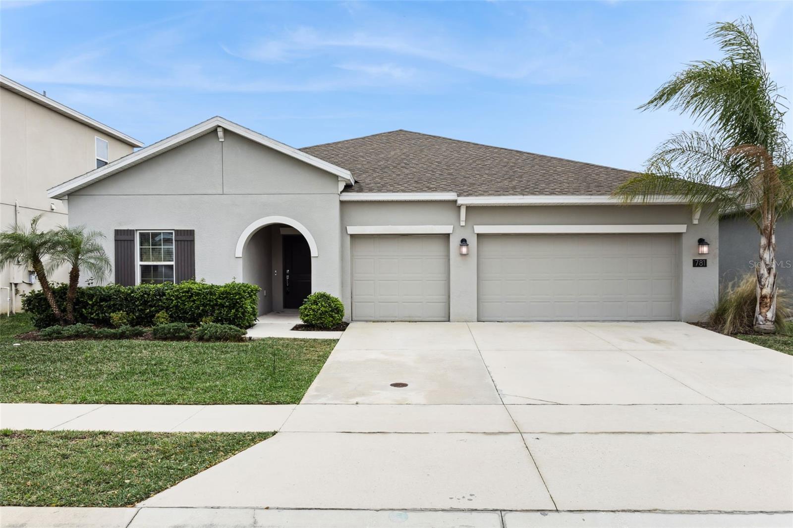 781 Taurus Ln, FL