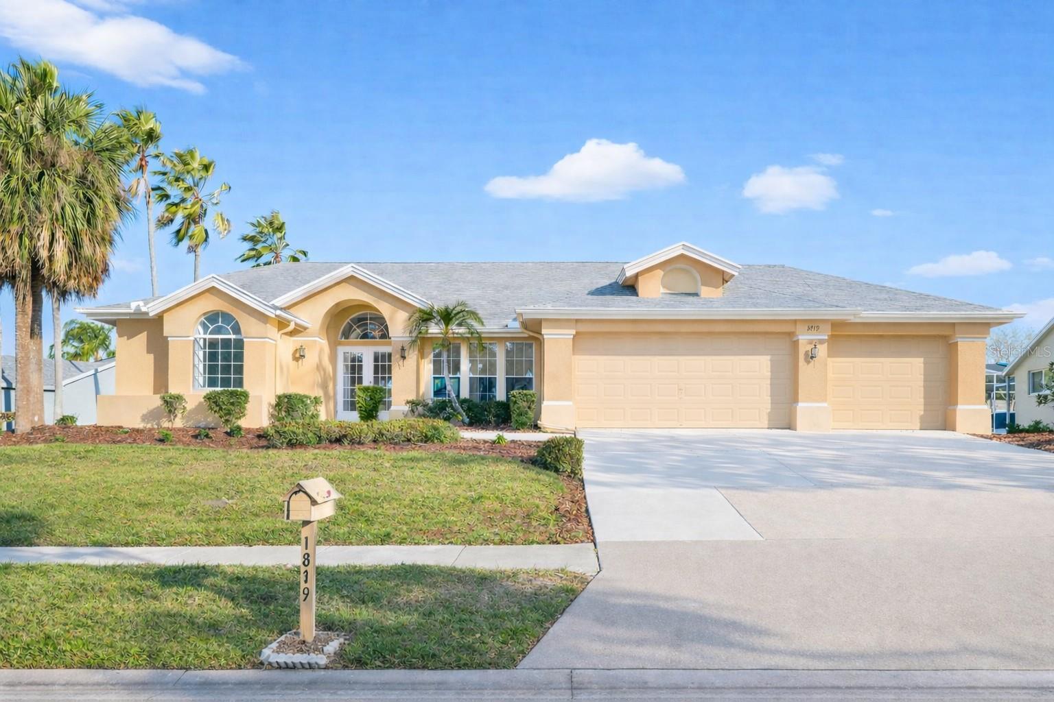 1819 Tree Swallow Way, FL