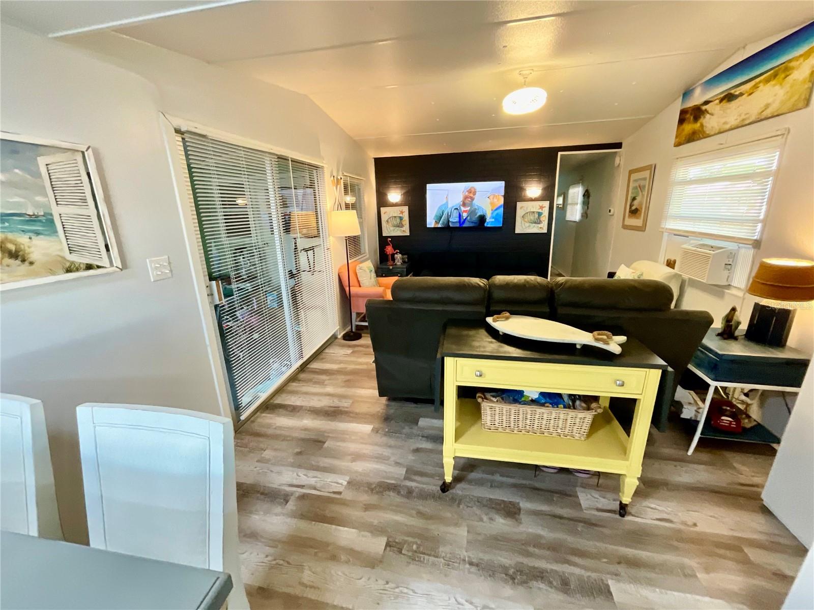 6580 Seminole Boulevard, FL