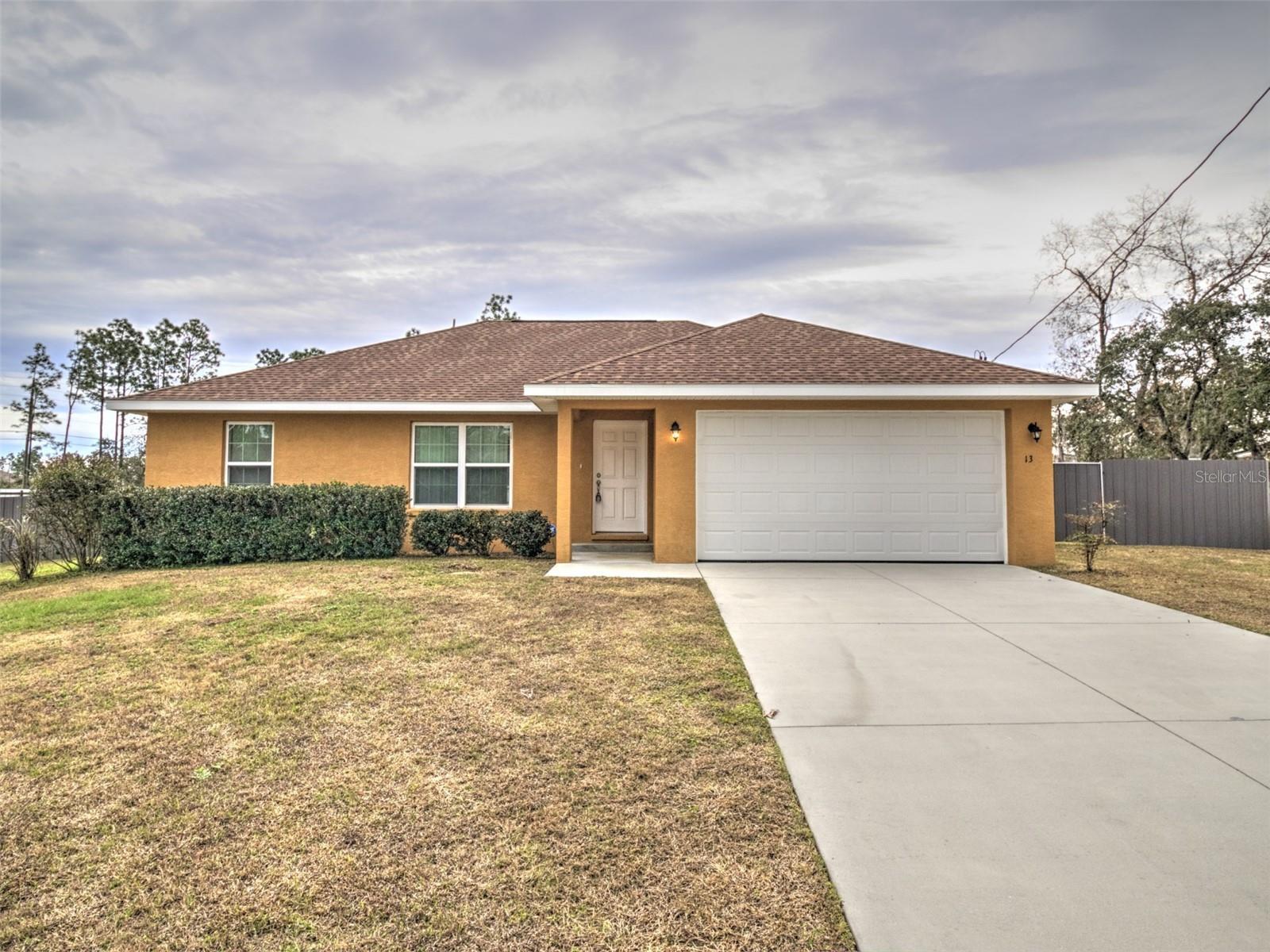 13 Hemlock Trace Court, FL