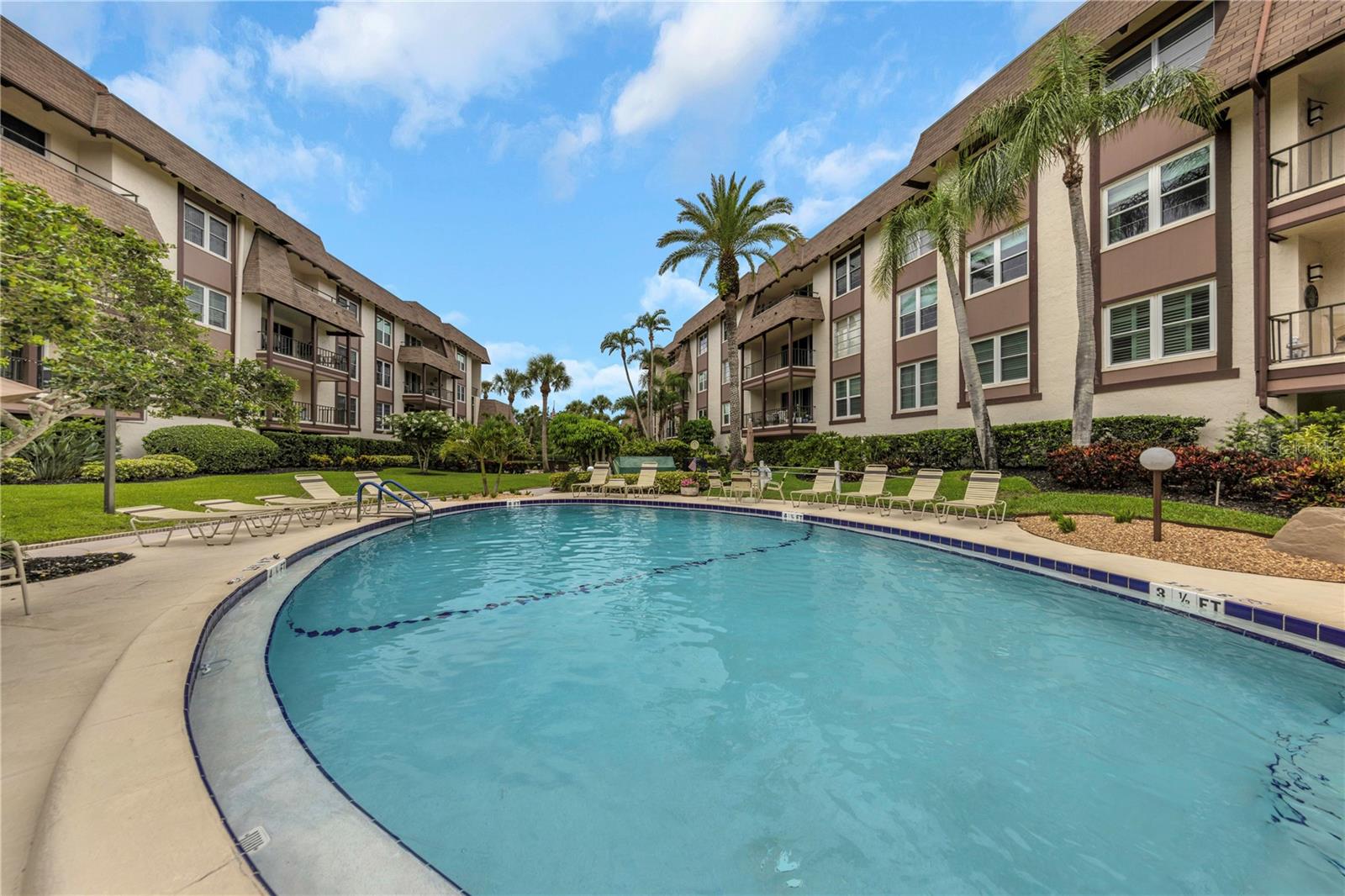 3035 Countryside Boulevard, FL