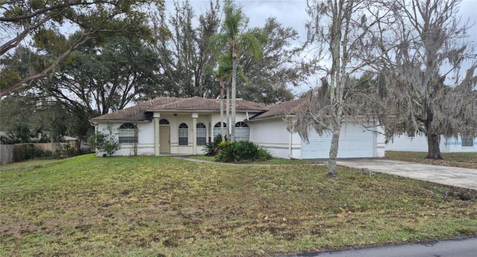 23300 Dover Dr, FL