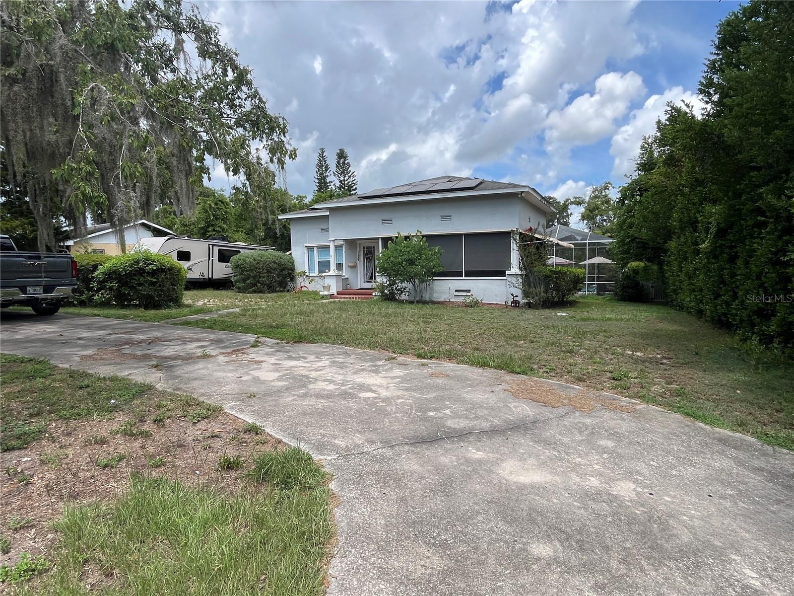 1127 Lakeshore Boulevard, FL