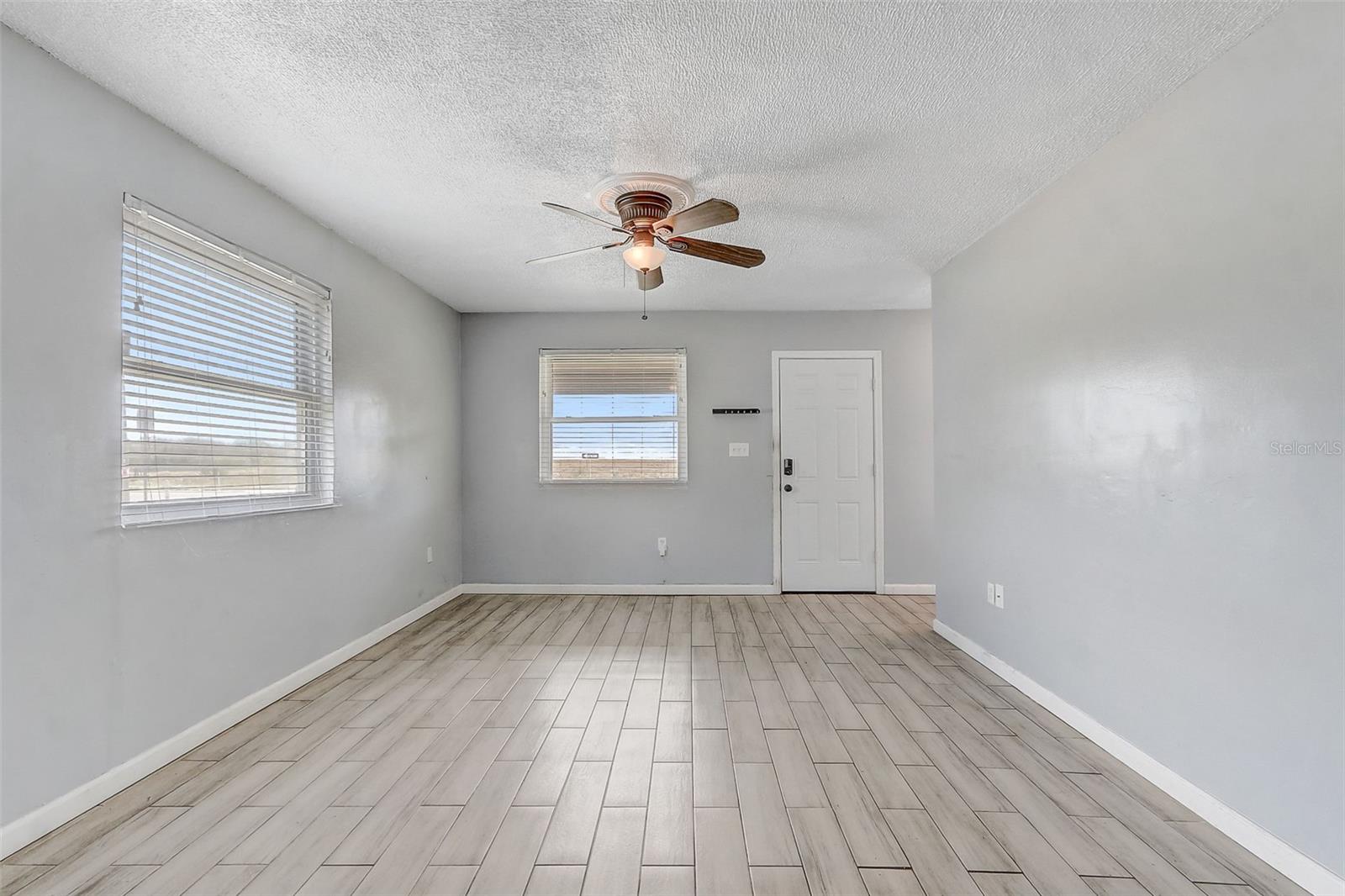 2590 State Road 46, FL
