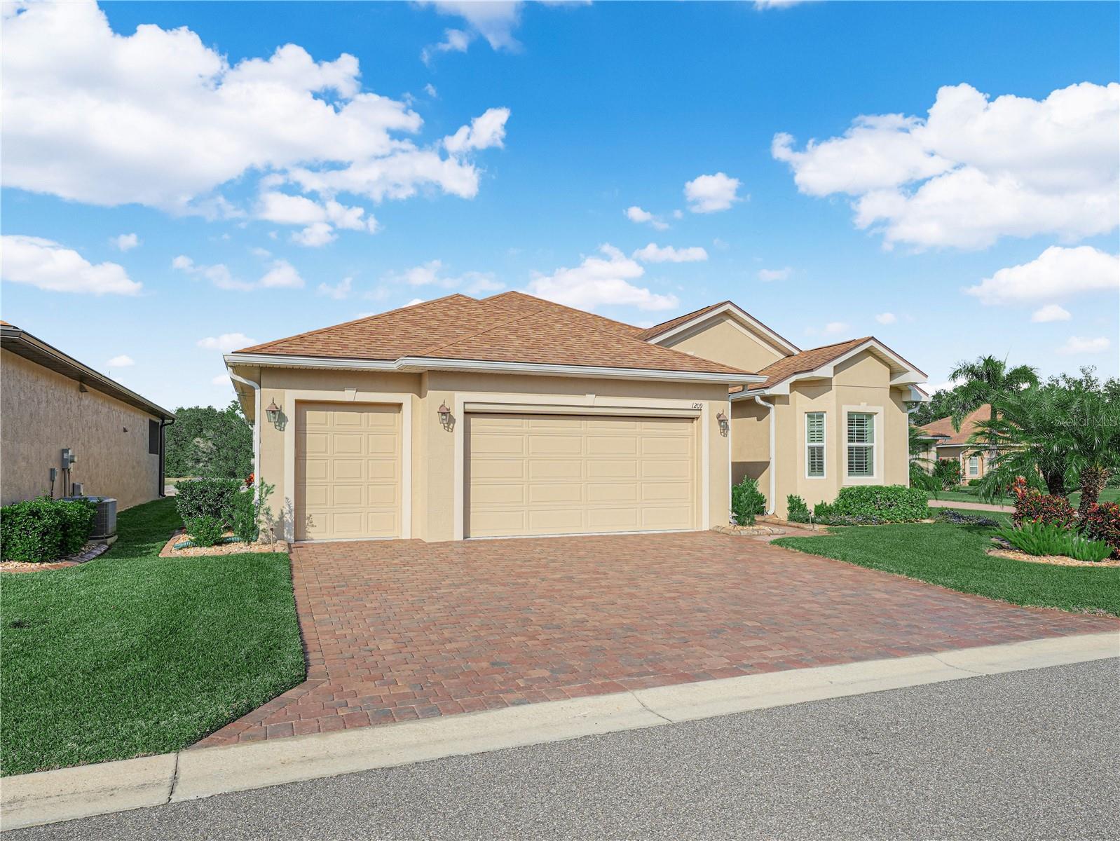 1209 Sawgrass Drive, FL