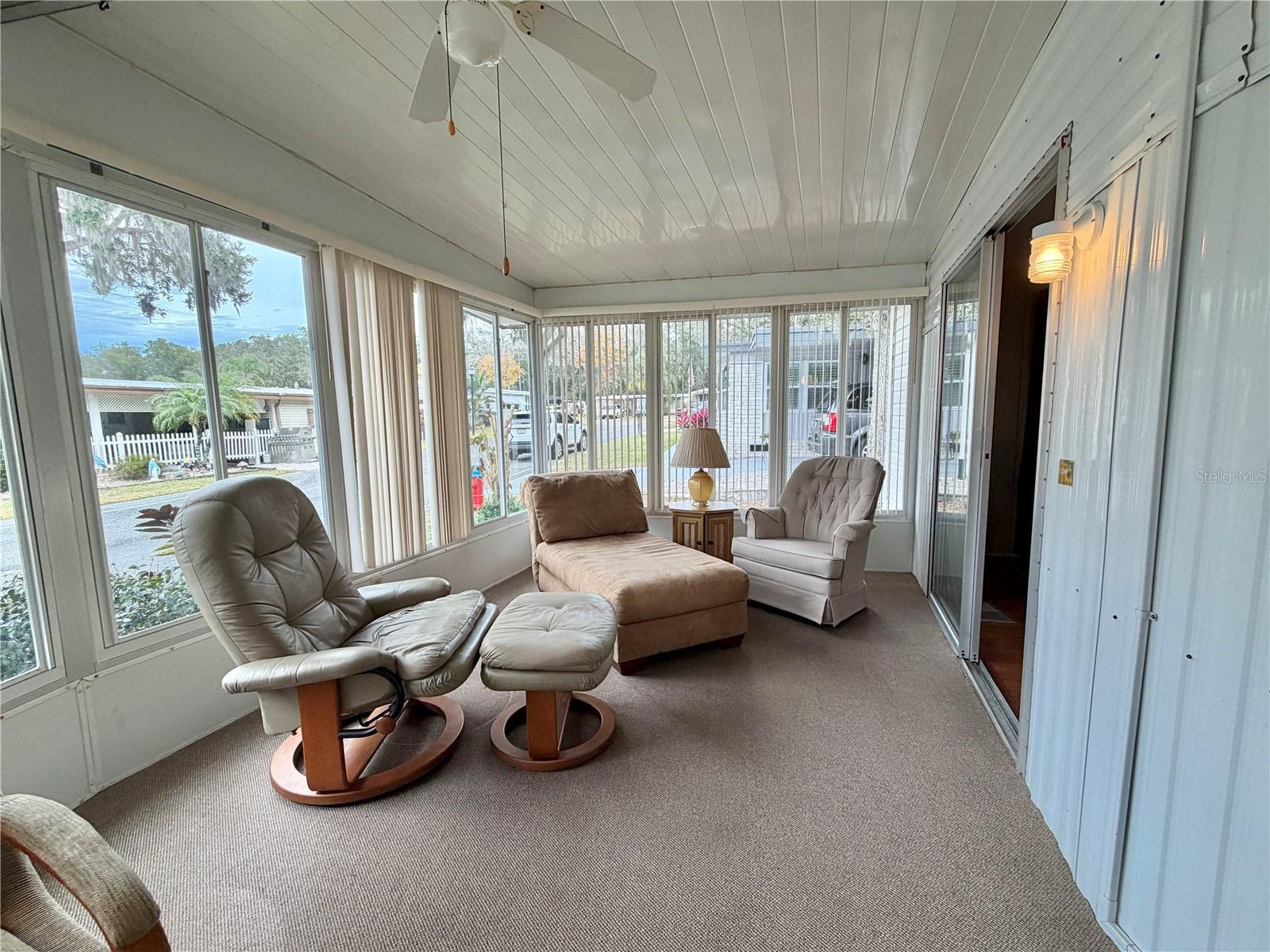 211 Aspen Circle, FL