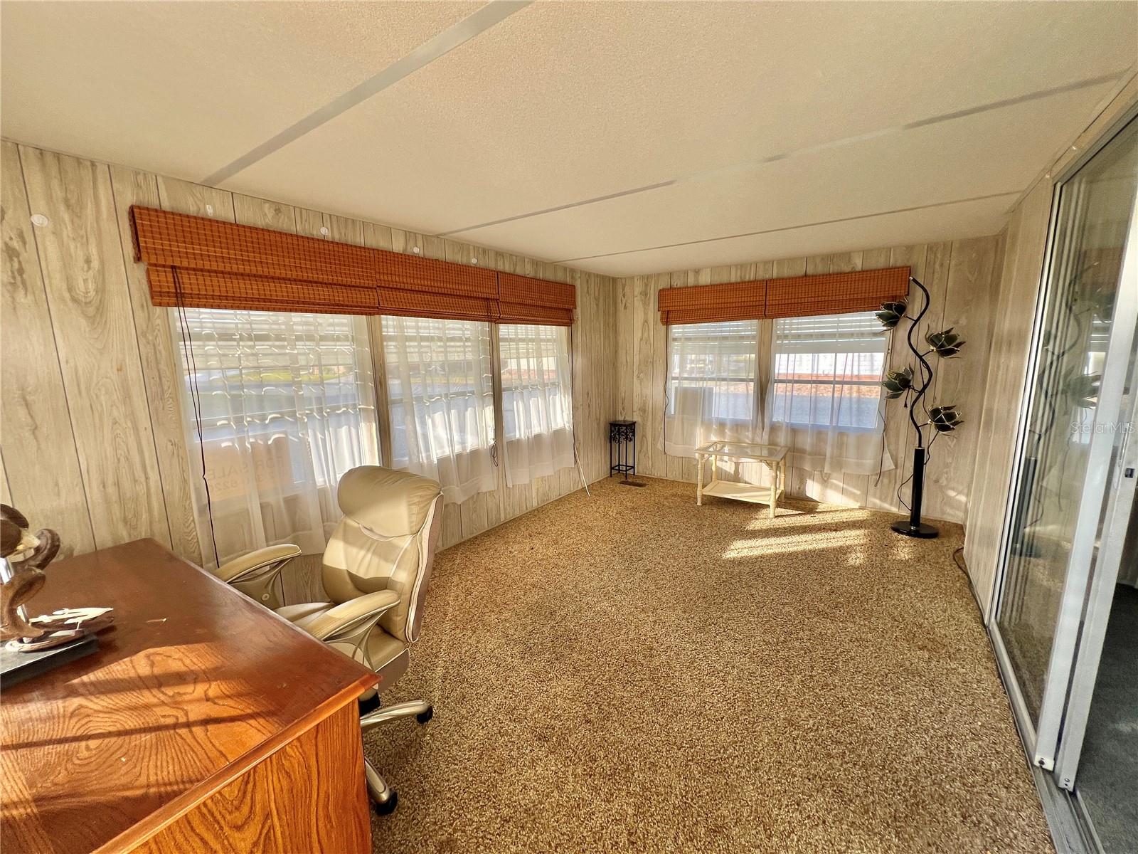 180 Hibiscus Way, FL
