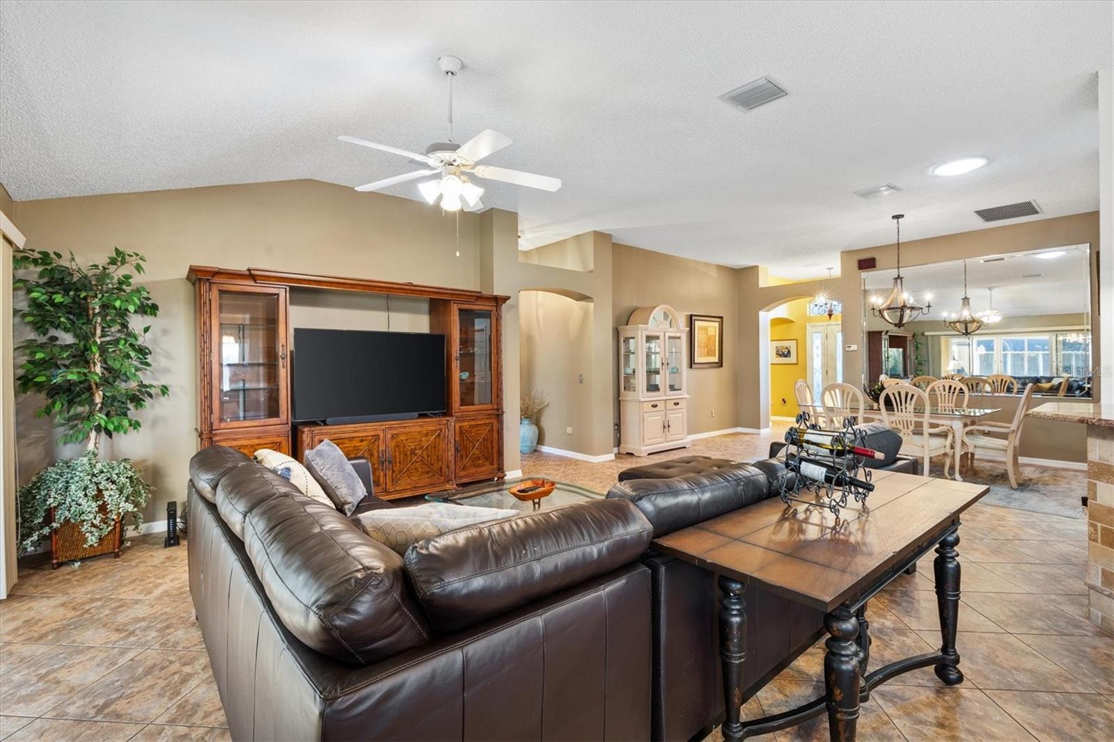 1505 Doria Lane, FL