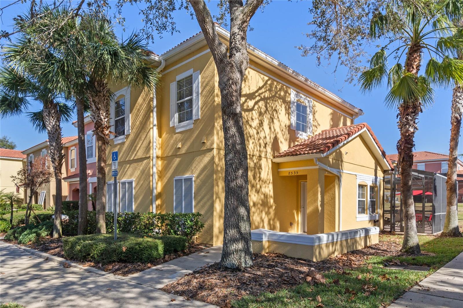 8535 Bay Lilly Loop, FL