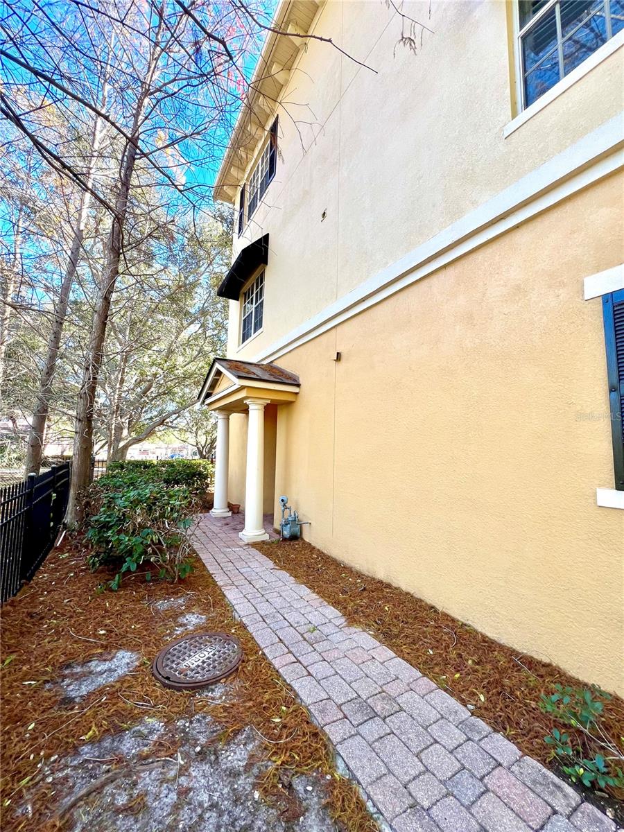 809 Harbor Oak Lane, FL
