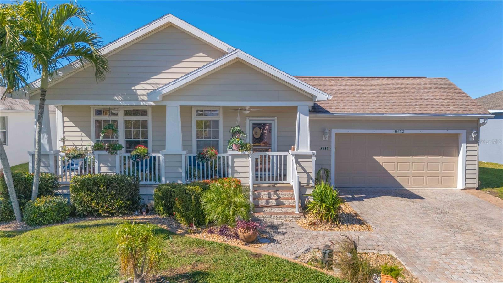 8632 Lake Front Court, FL