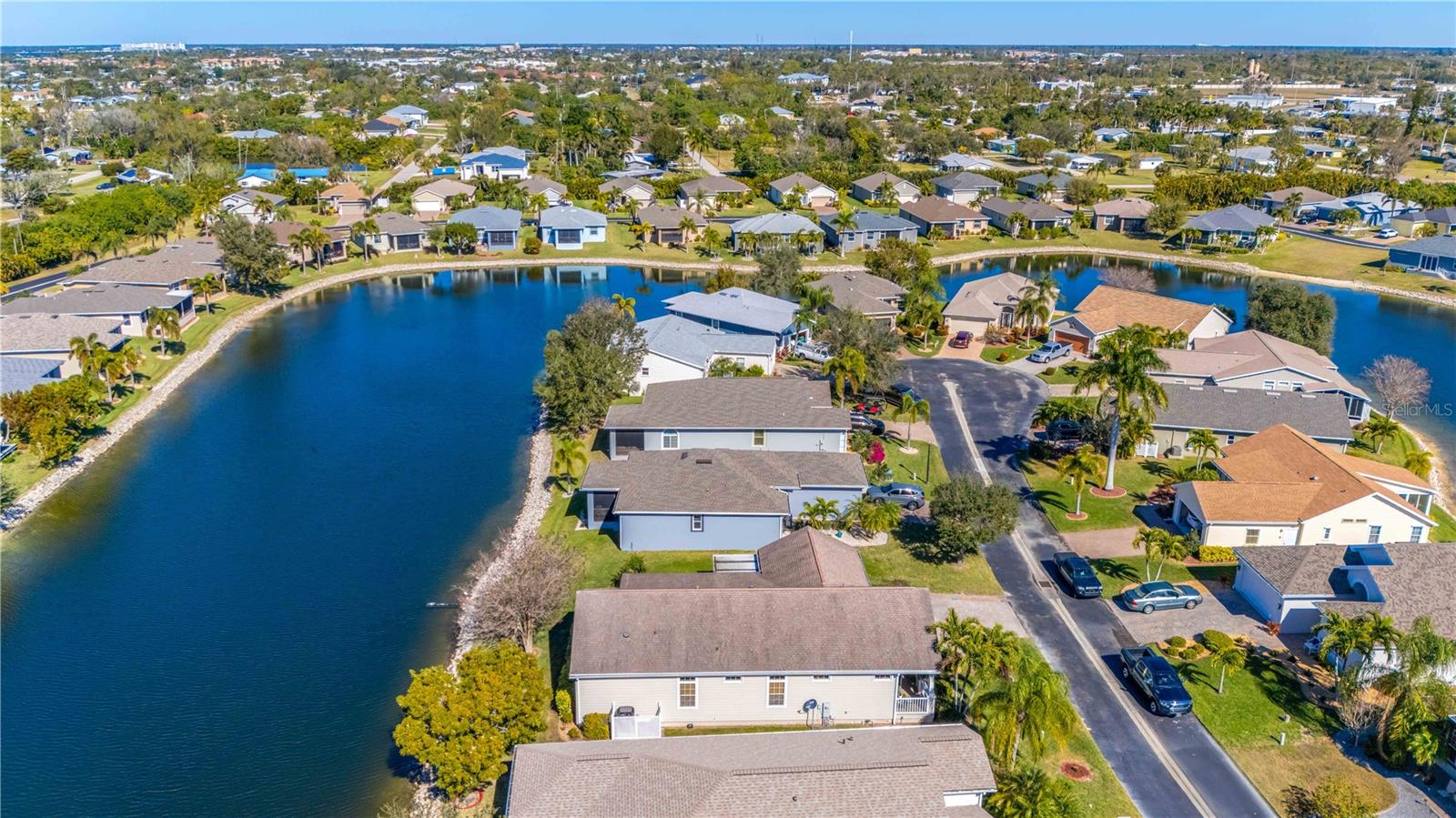 8632 Lake Front Court, FL