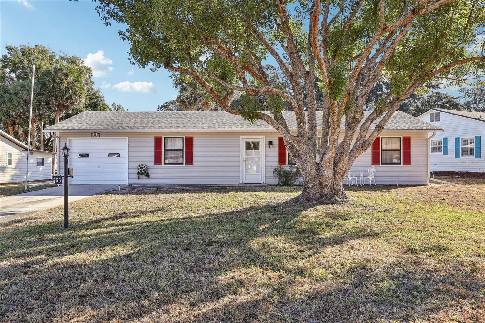 55 Aberdeen Circle, FL