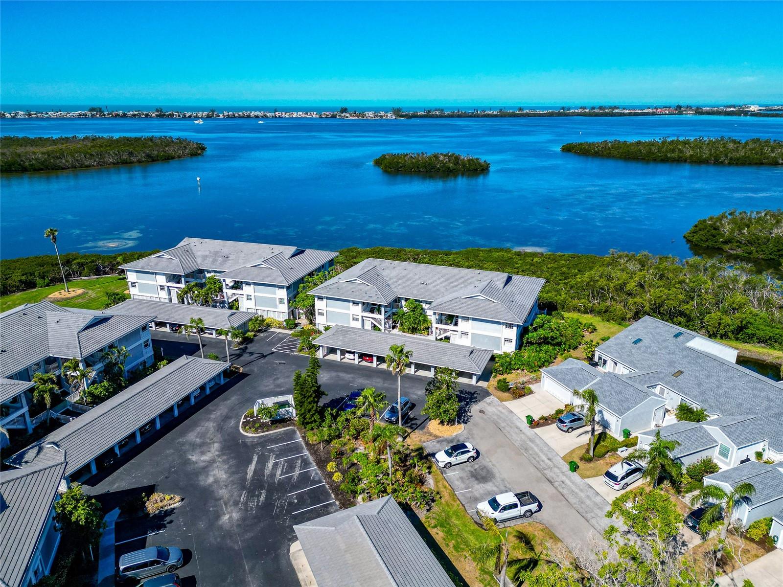 1389 Perico Pointe Cir Circle, FL