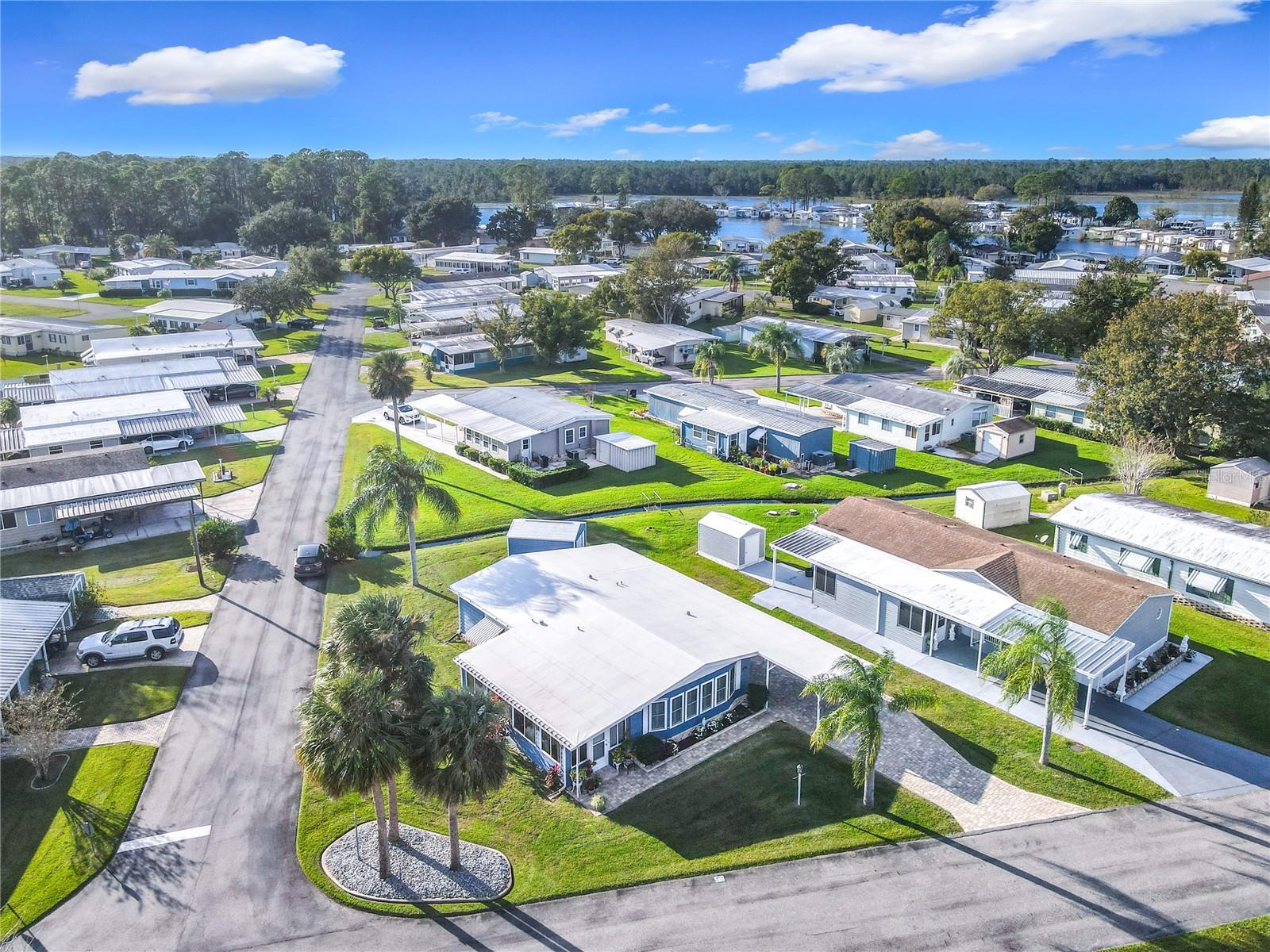 812 Swallow Lane, FL