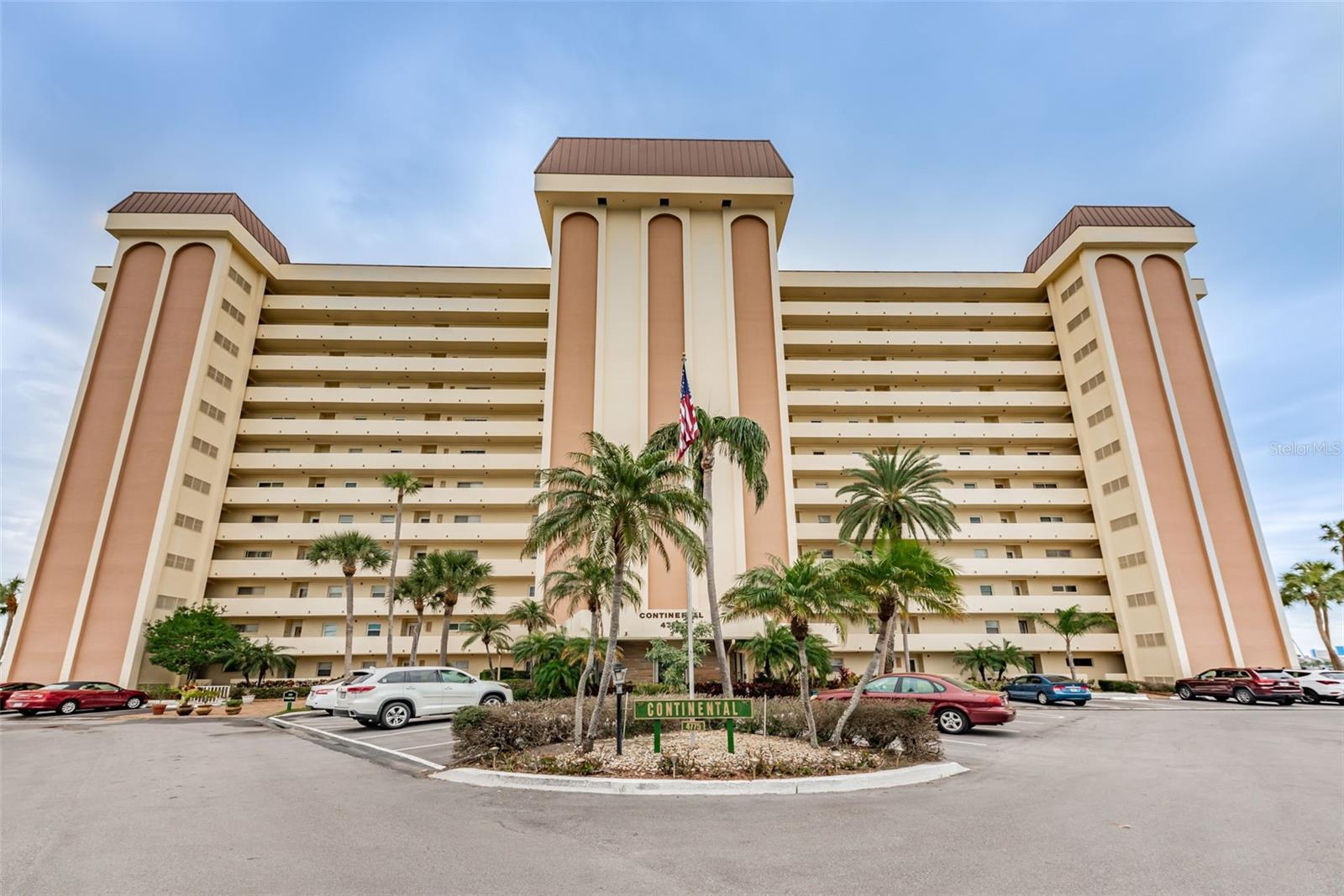 4775 Cove Circle, FL