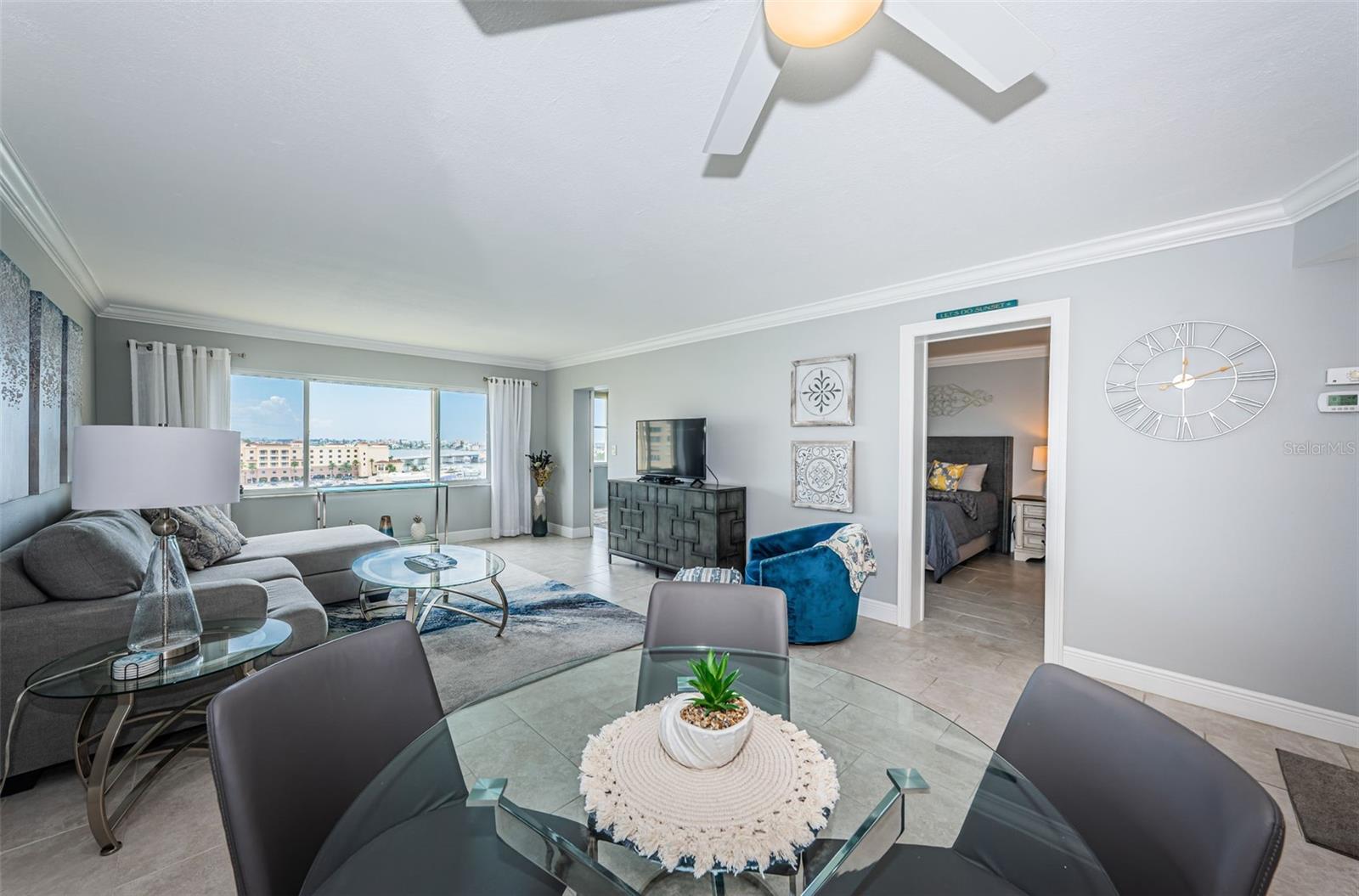 4775 Cove Circle, FL