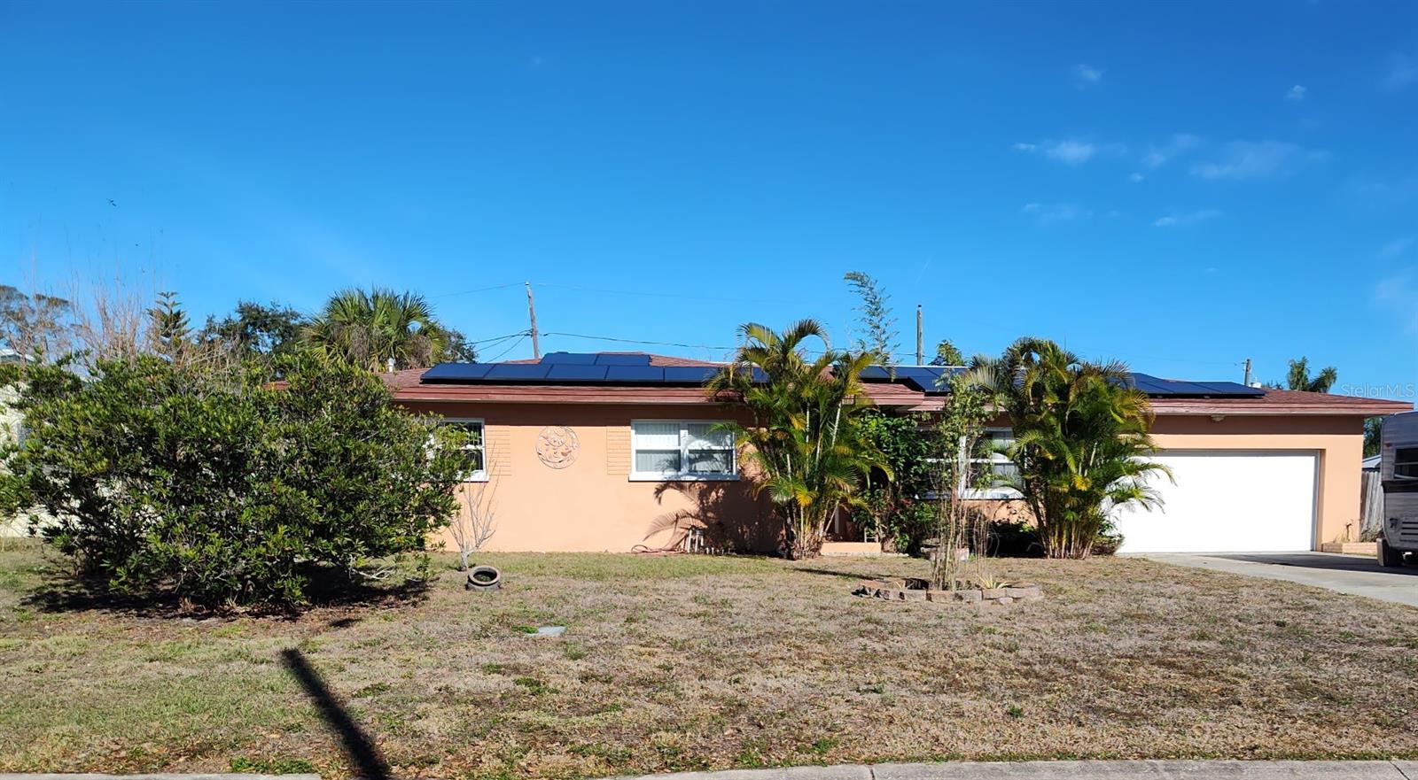 1332 Buckingham Drive, FL
