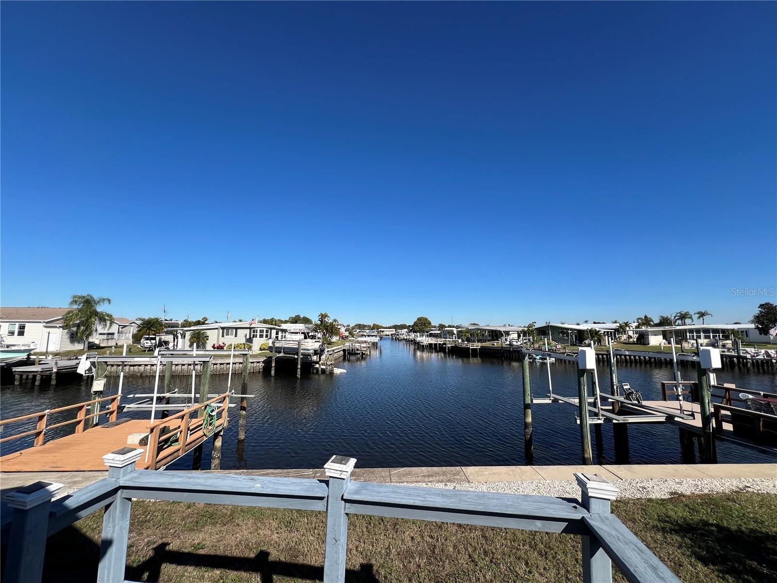 217 Mount Isle Avenue, FL