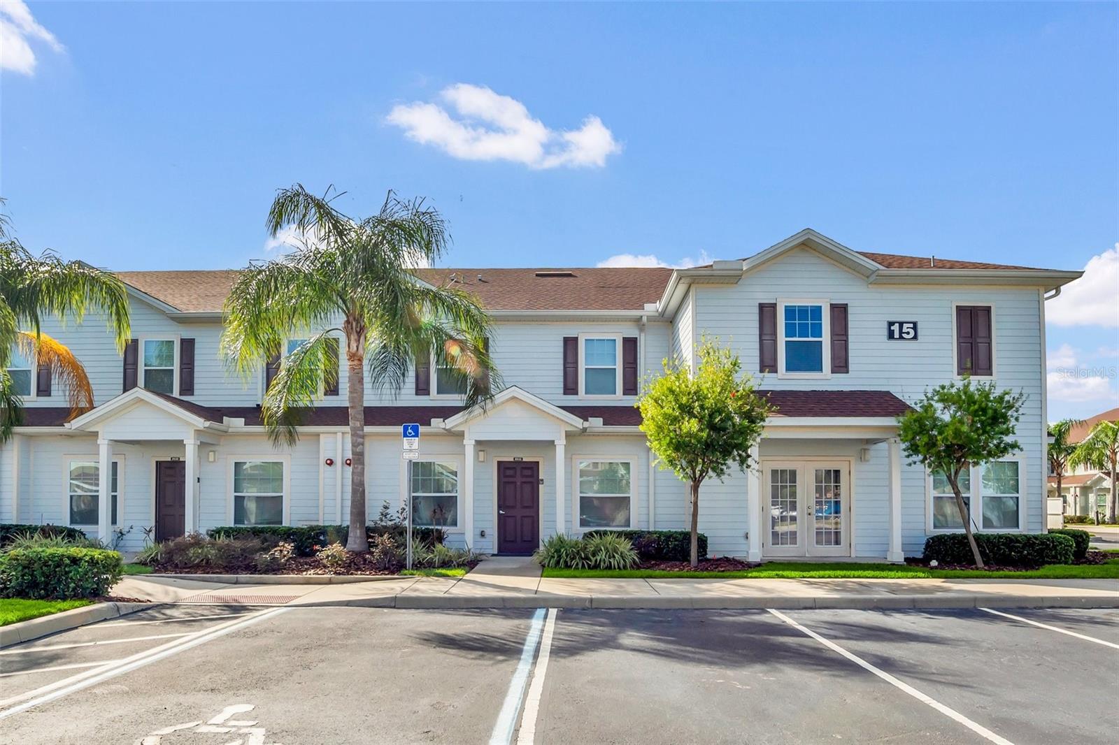 8932 Shine Dr, FL