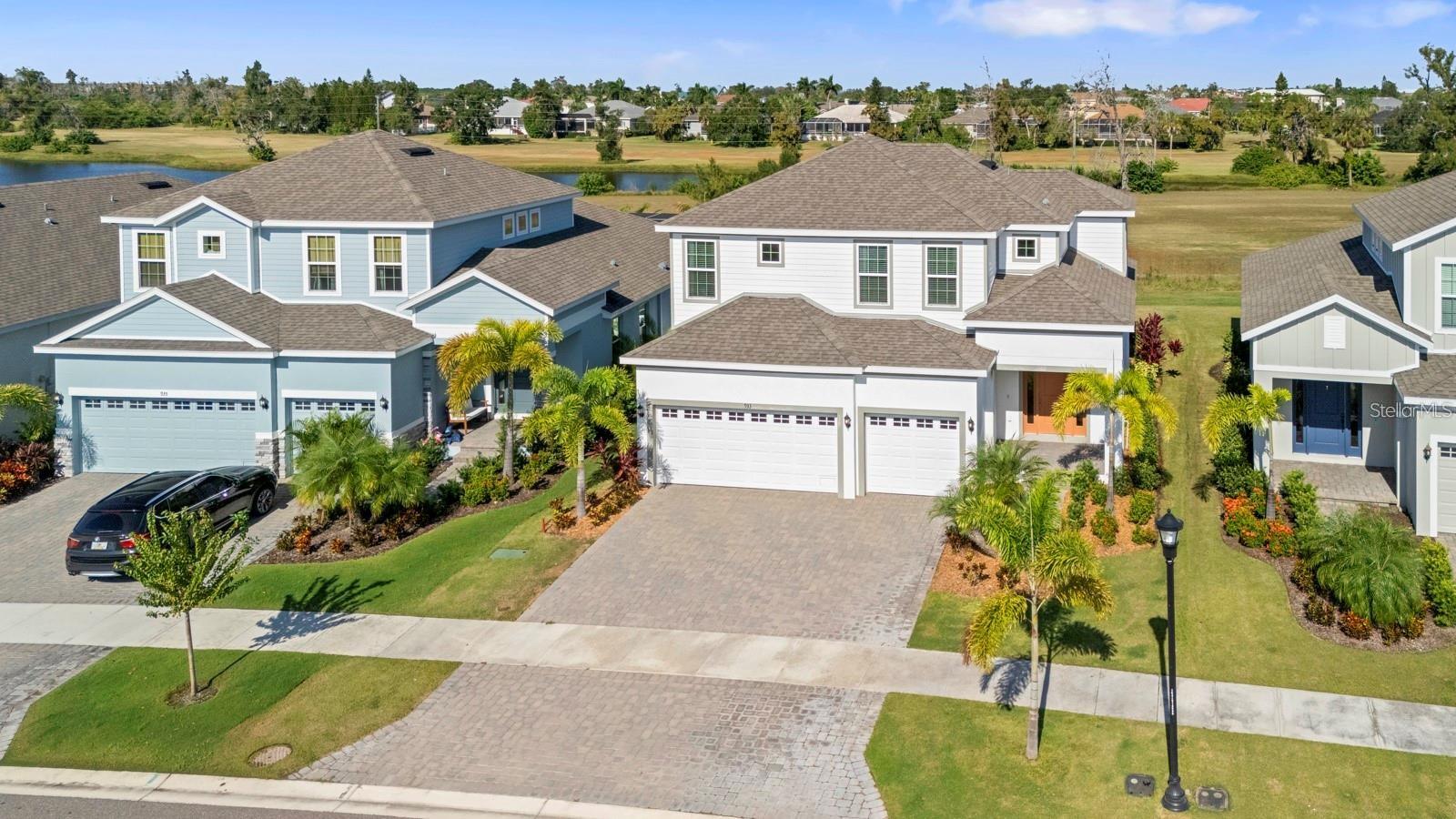933 Signet Drive, FL