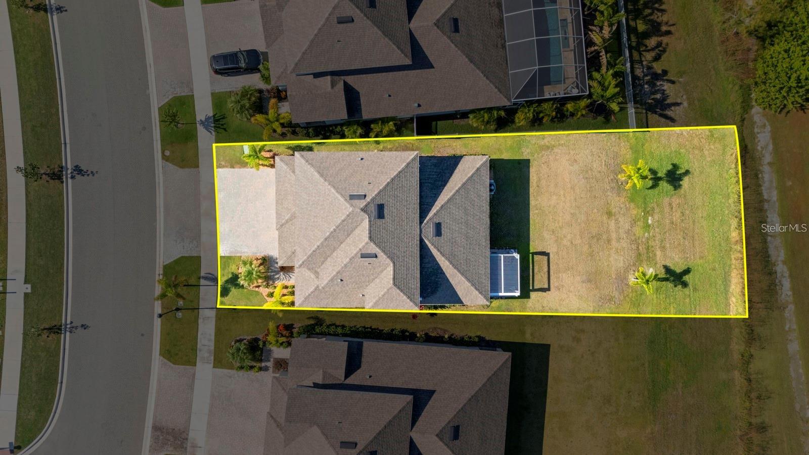 933 Signet Drive, FL