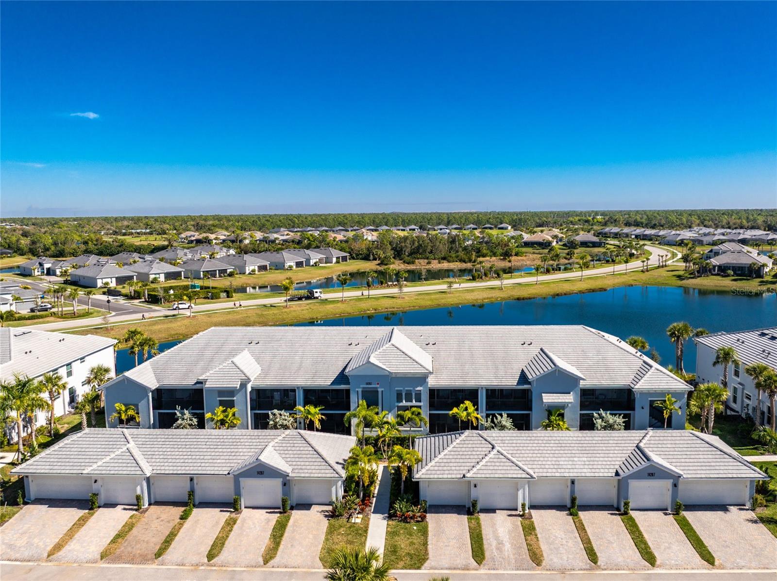 14267 Heritage Landing Blvd #1212, FL