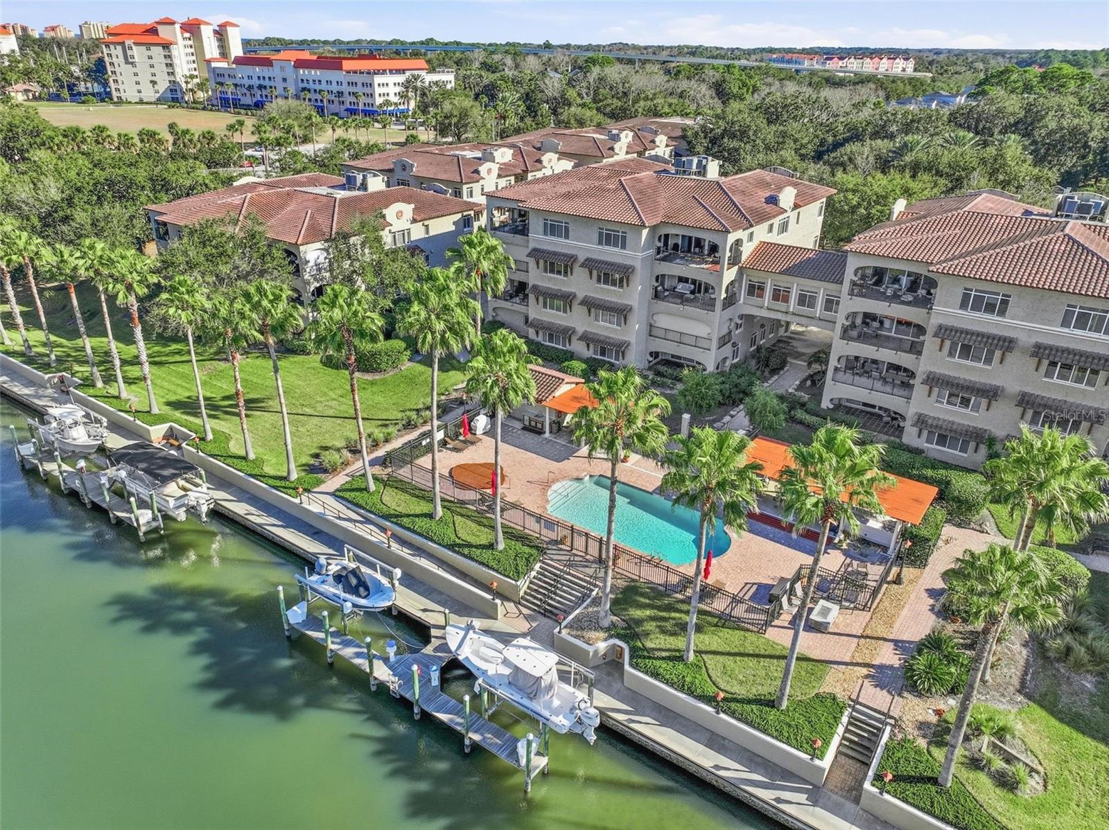 110 Club House Drive, FL