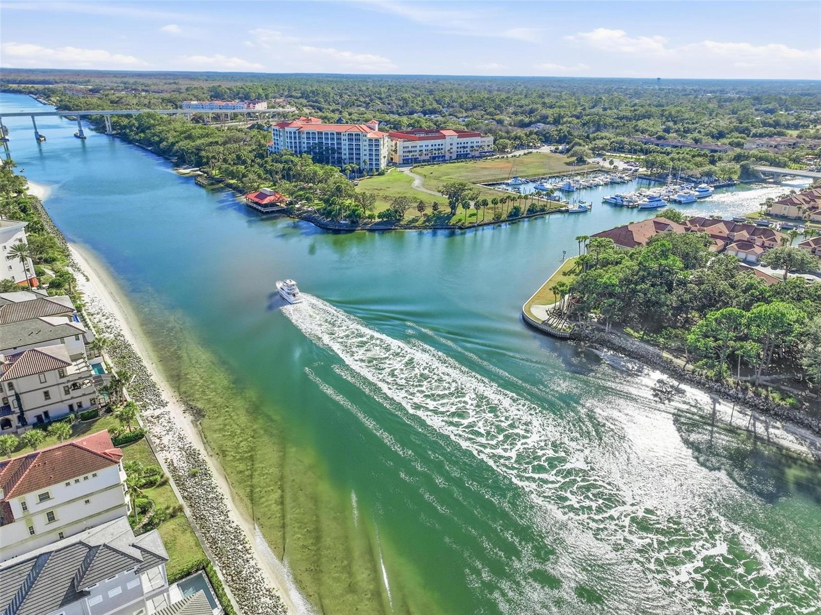 110 Club House Drive, FL