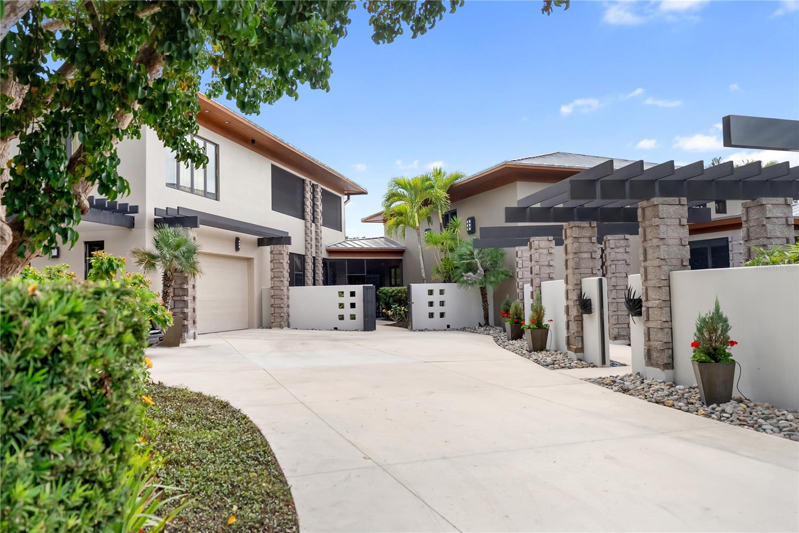 1804 Lake Shore Drive, FL