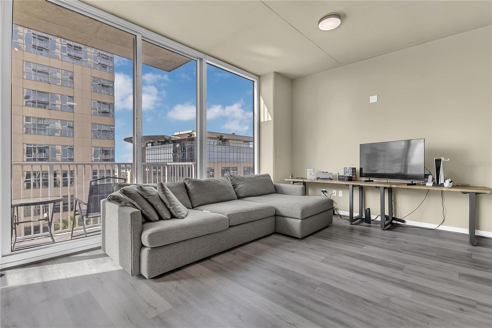 155 Court Avenue, FL