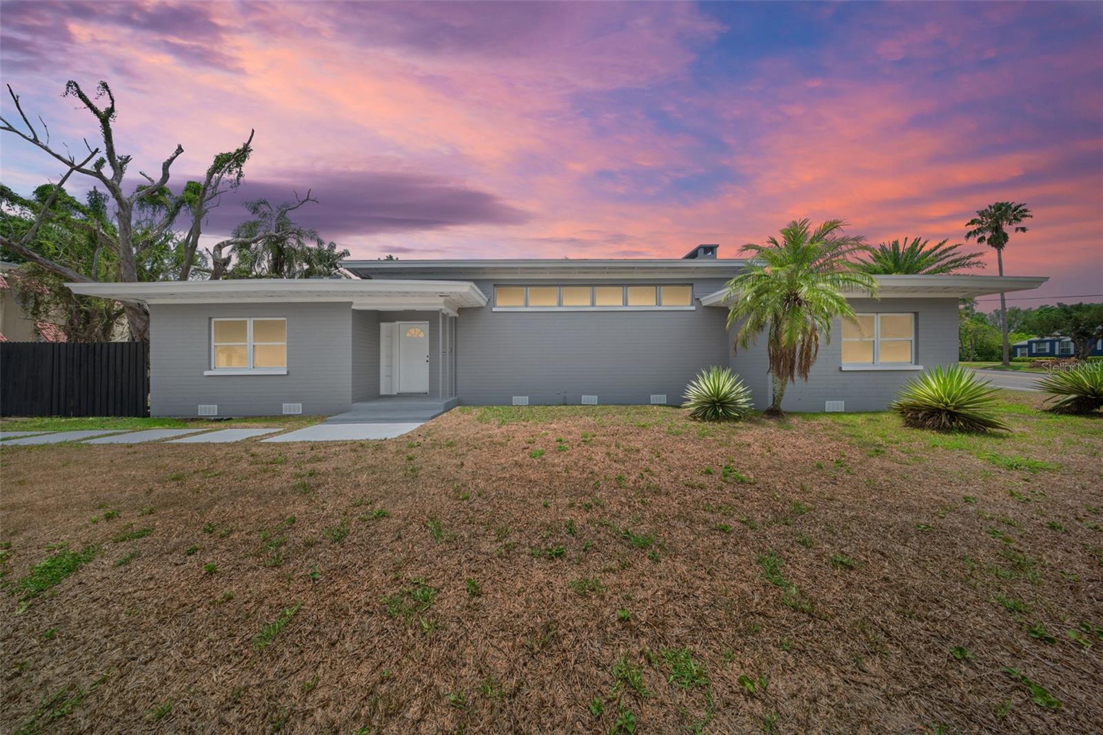 837 Edgewood Drive, FL