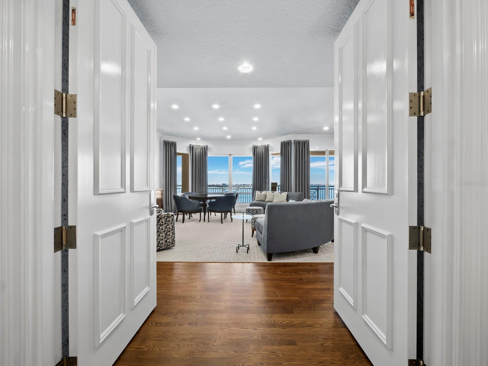 35 Watergate Drive, FL