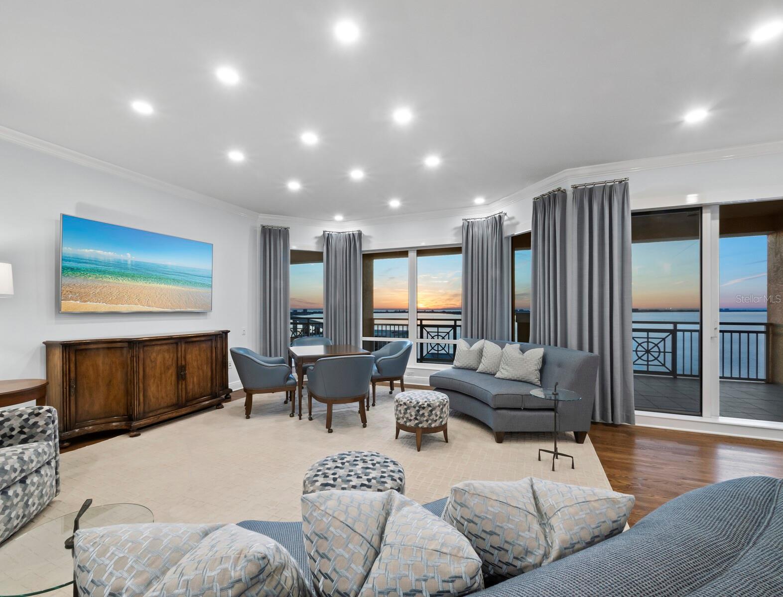35 Watergate Drive, FL