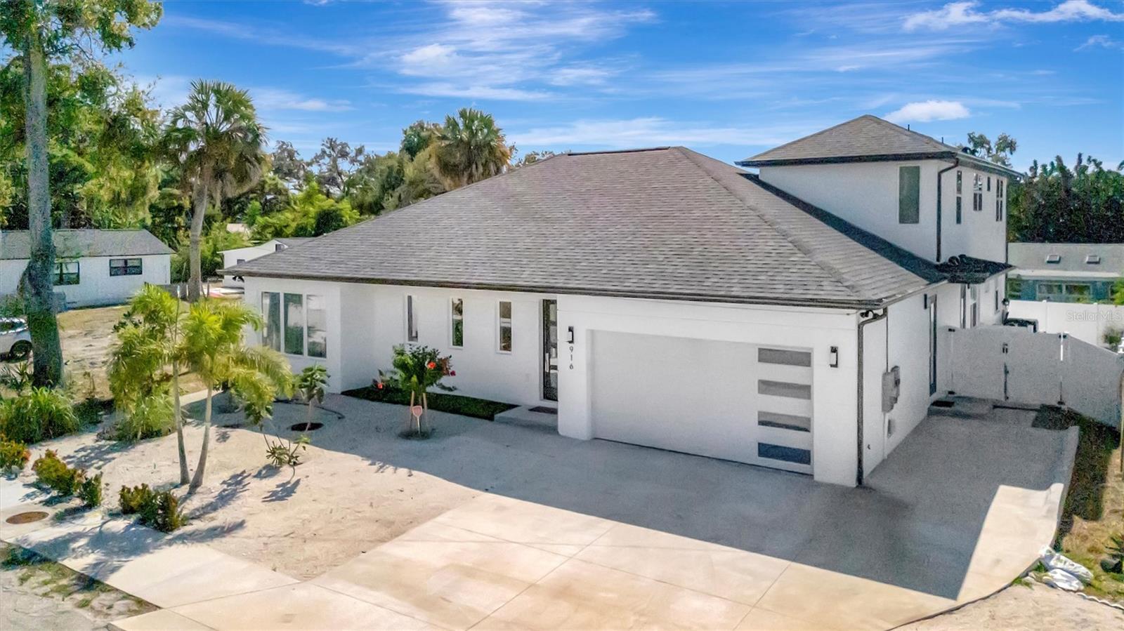 916 Highland Street, FL