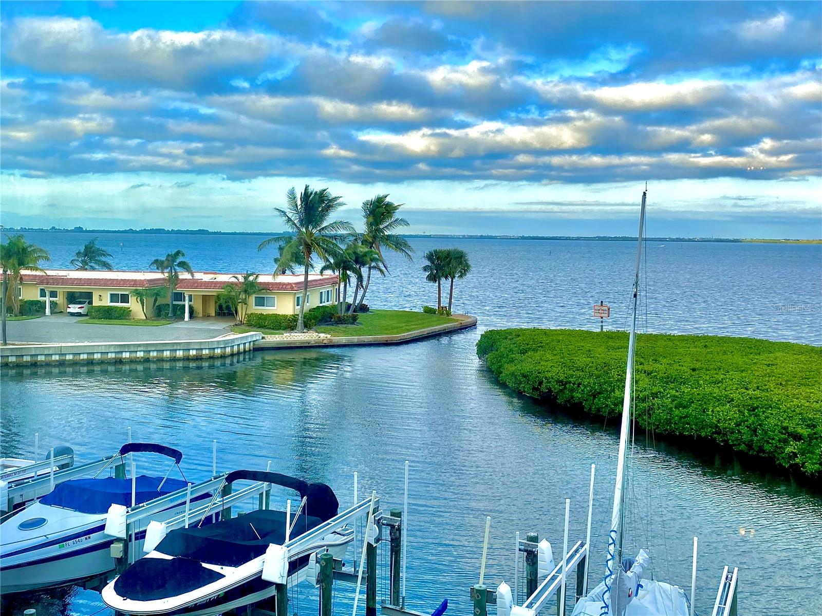 4960 Gulf Of Mexico Dr #206, FL