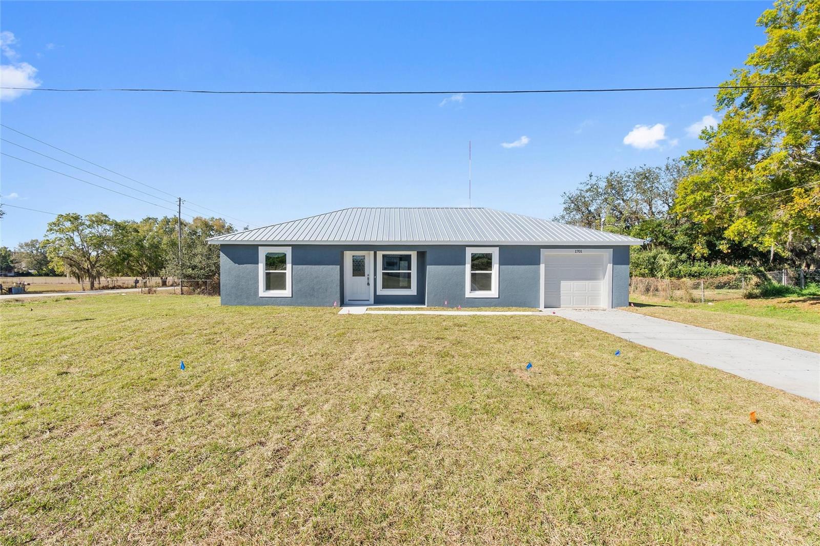 1701 Lake Pioneer Drive, FL