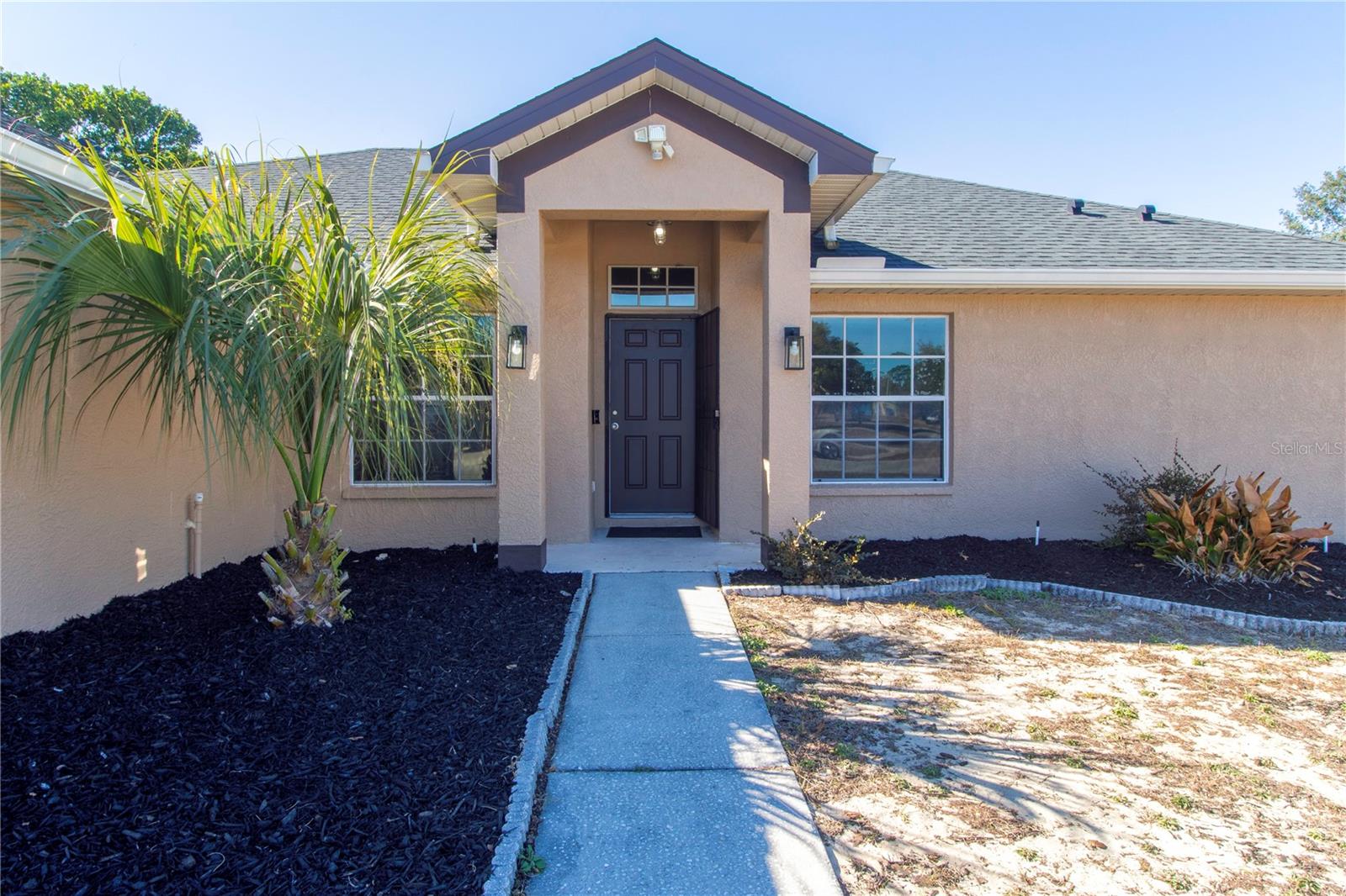 12374 Corrine, FL