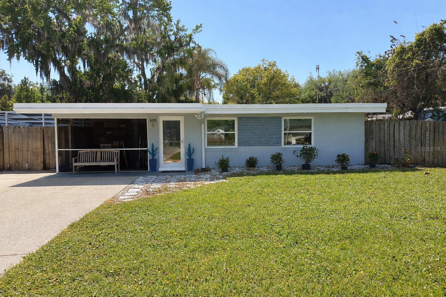 8150 Spring Dr, FL
