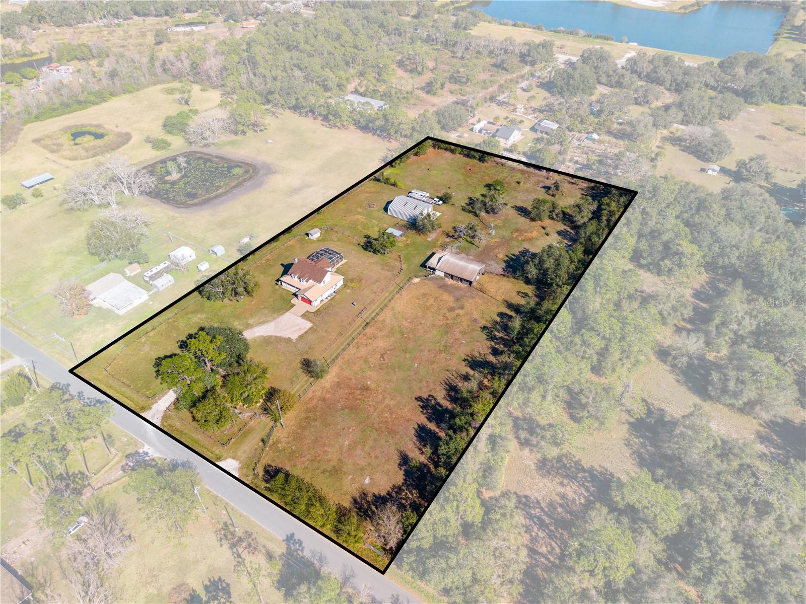 3255 Tucker Avenue, FL