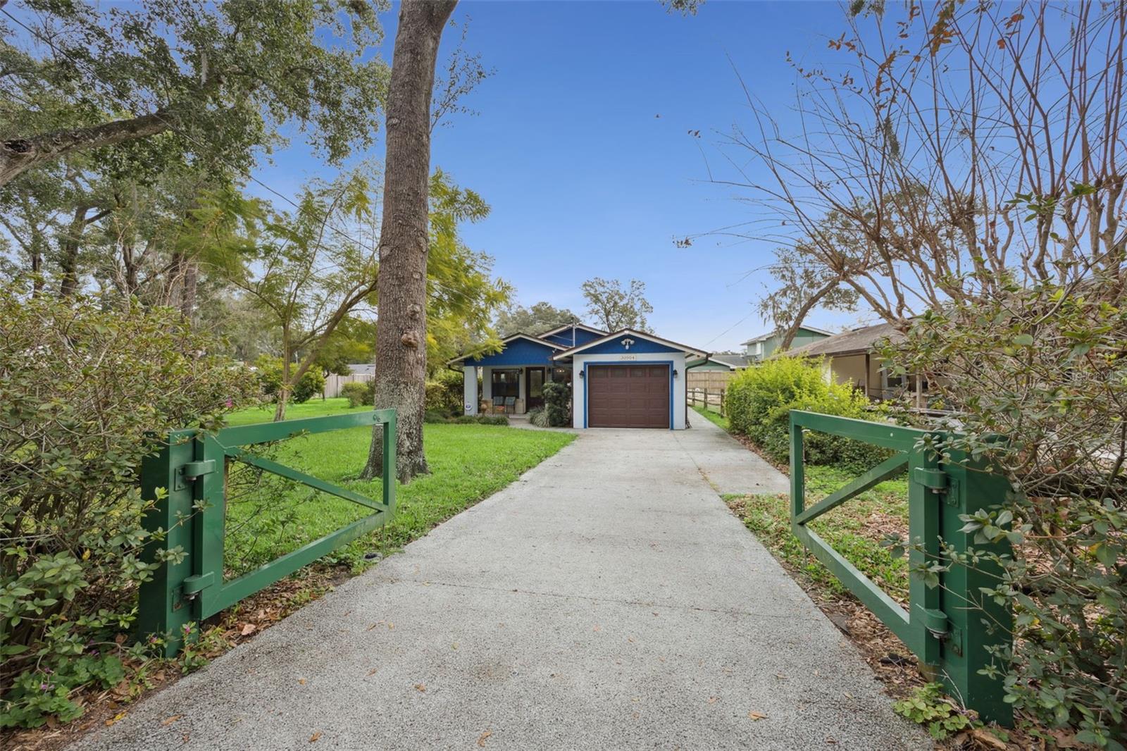 30904 Deal Drive, FL