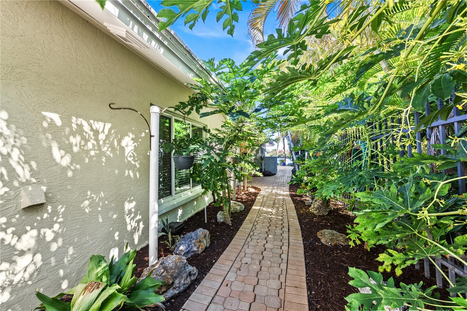 1320 Moonmist Drive, FL
