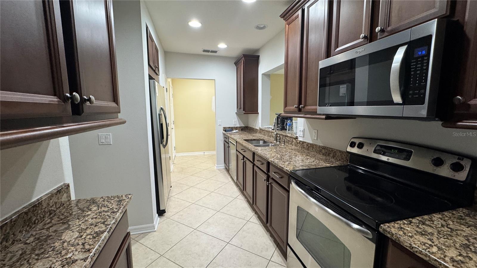 7338 Skybird Road, FL