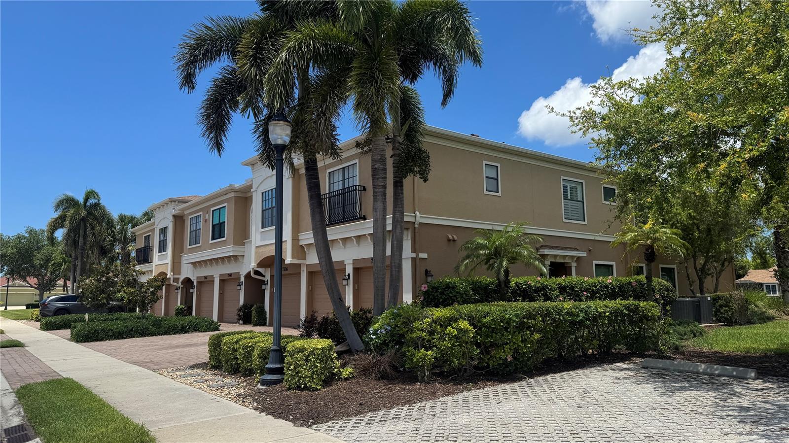 7338 Skybird Road, FL