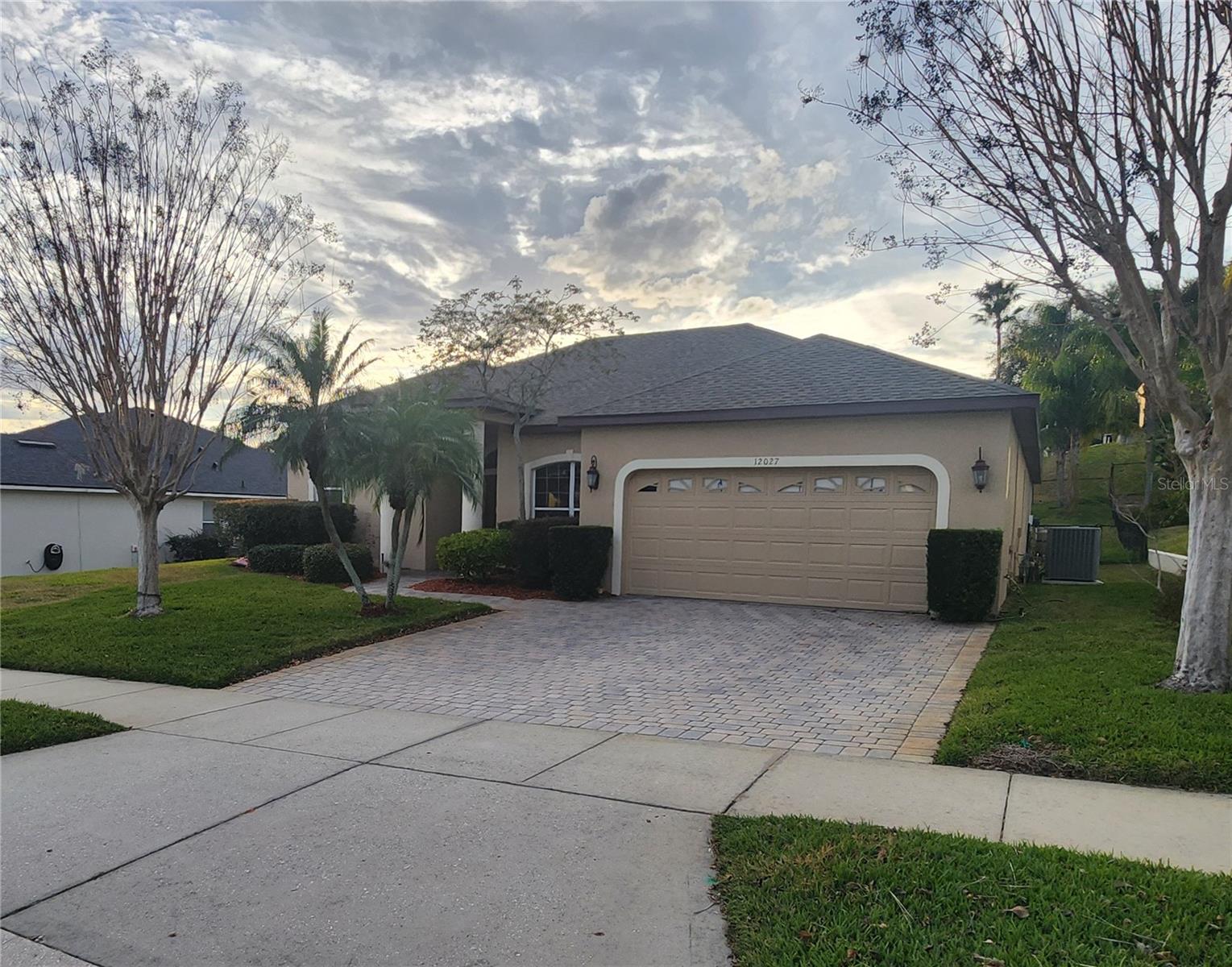 12027 Still Meadow Dr, FL