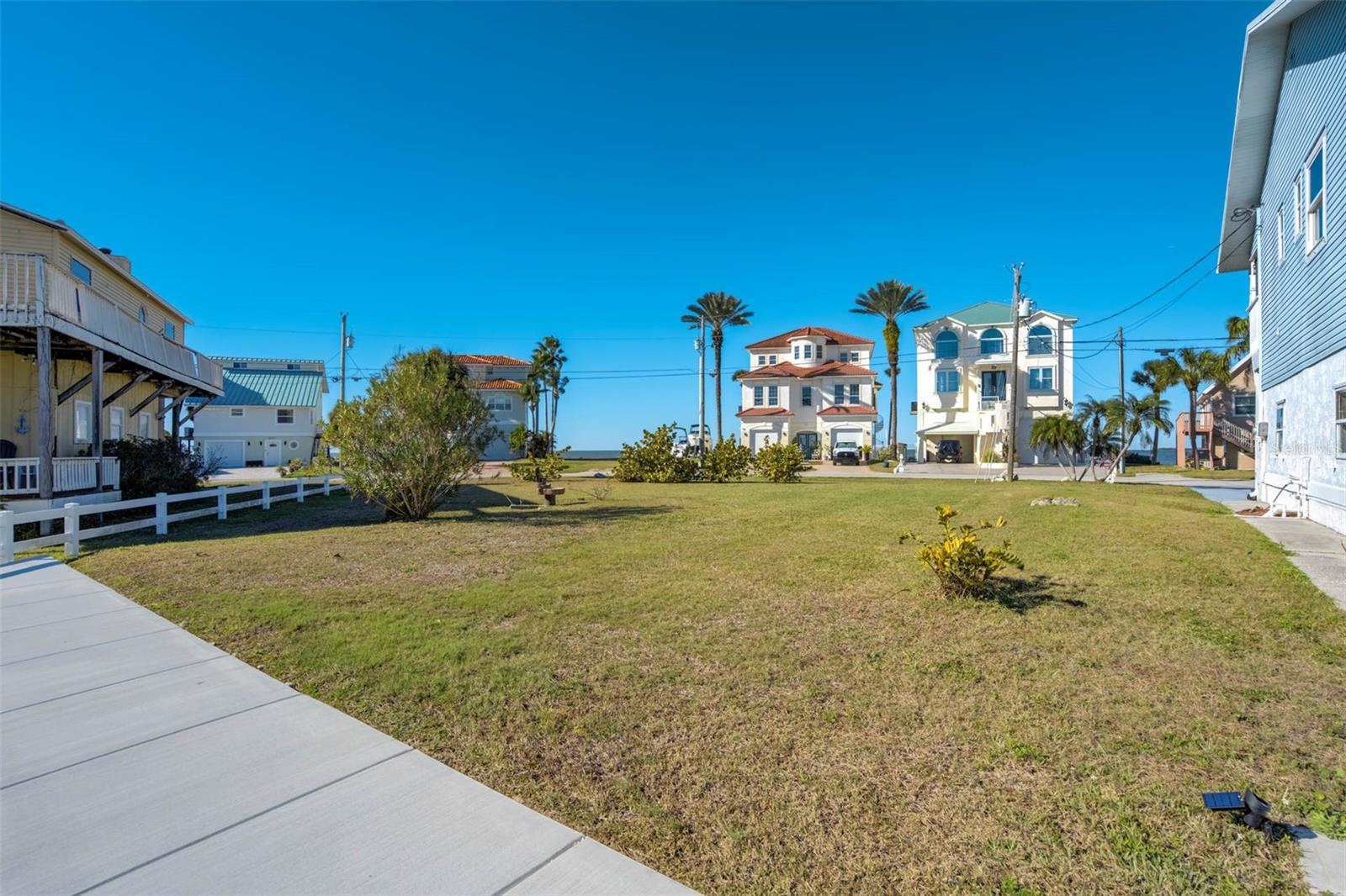 6424 Driftwood Drive, FL