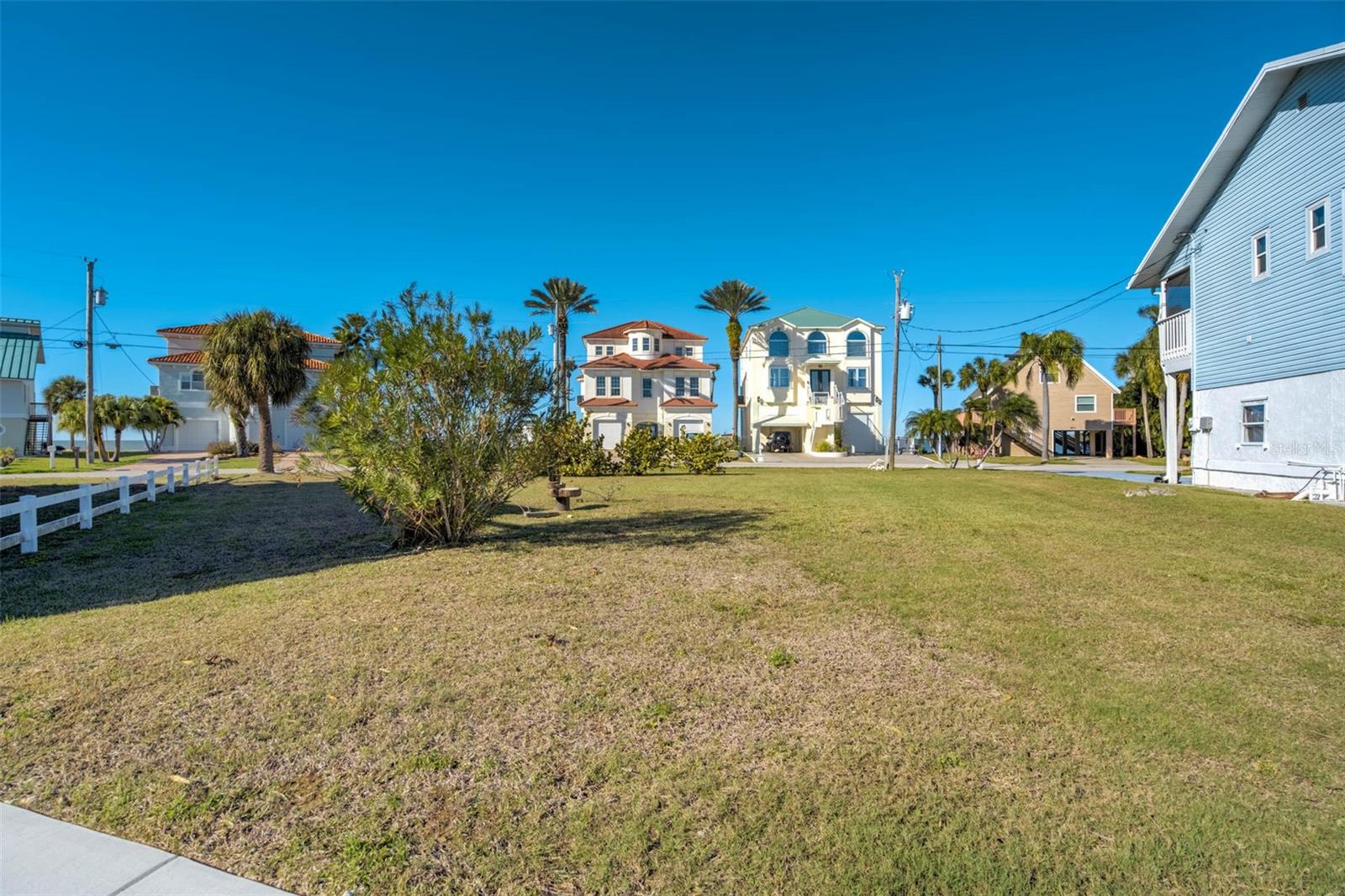 6424 Driftwood Drive, FL