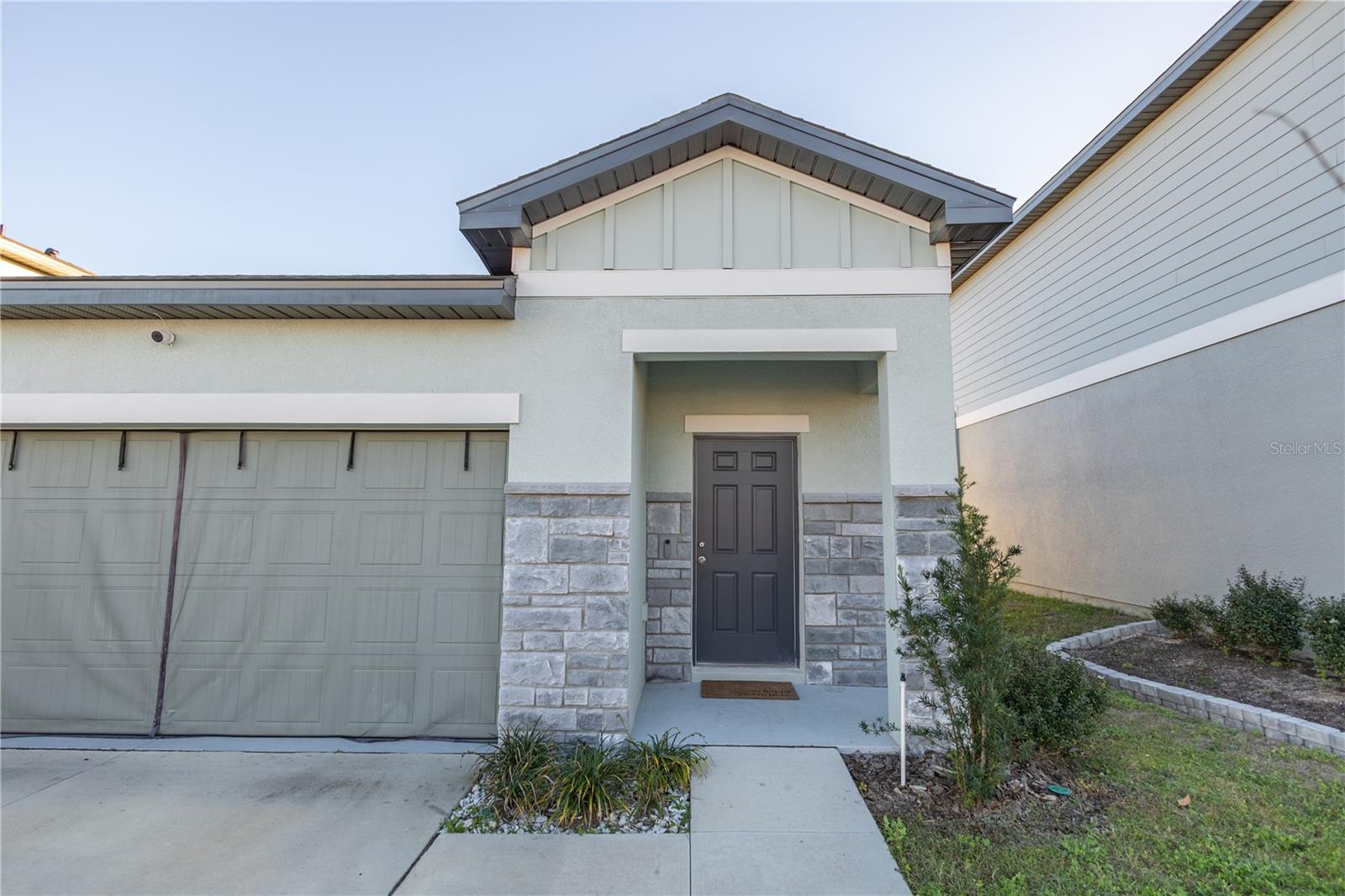 38330 Honeysuckle Drive, FL
